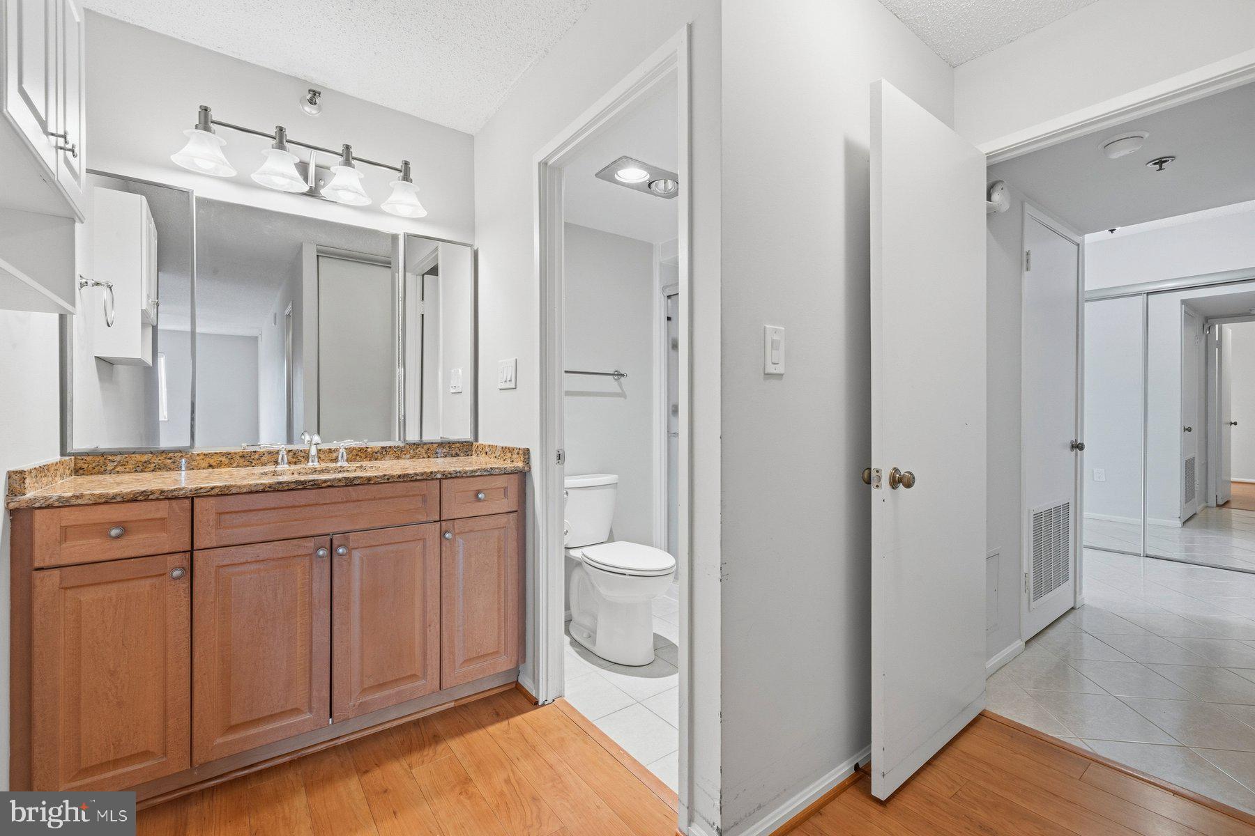 LEISURE WORLD - Residential