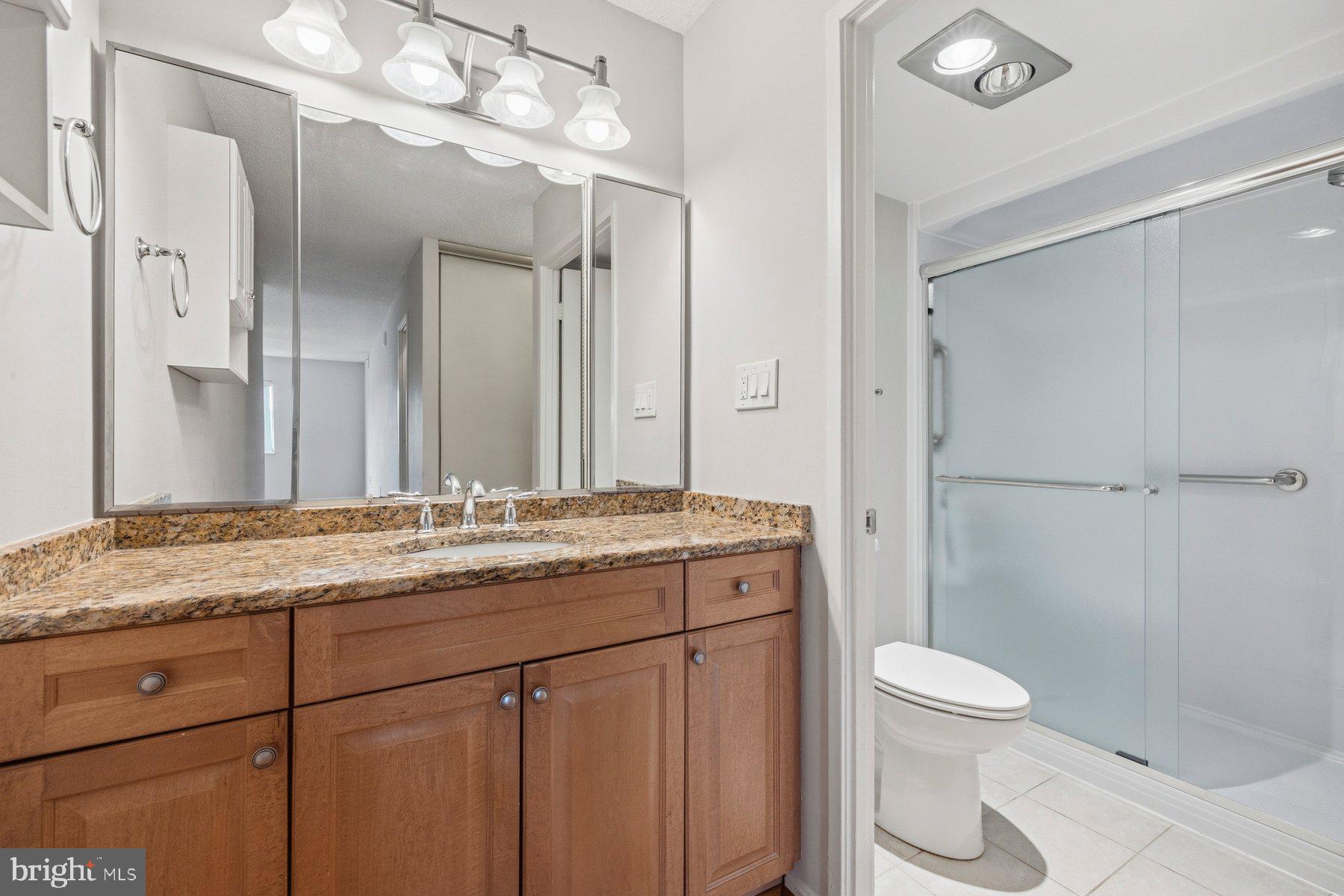 LEISURE WORLD - Residential