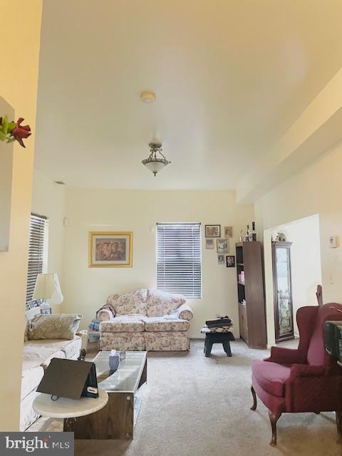 CAPITOL HEIGHTS - Residential