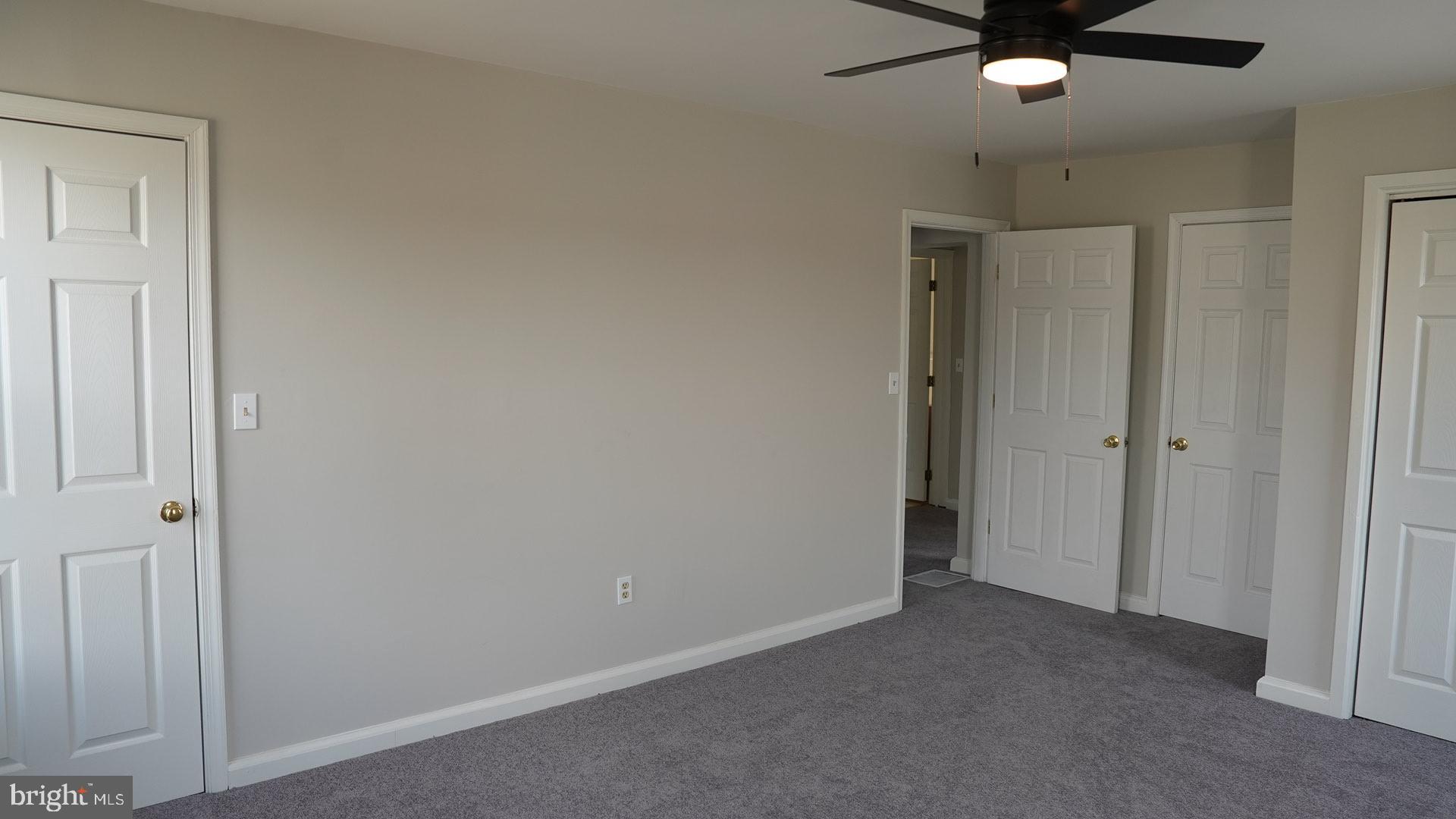 HALFWAY - Residential