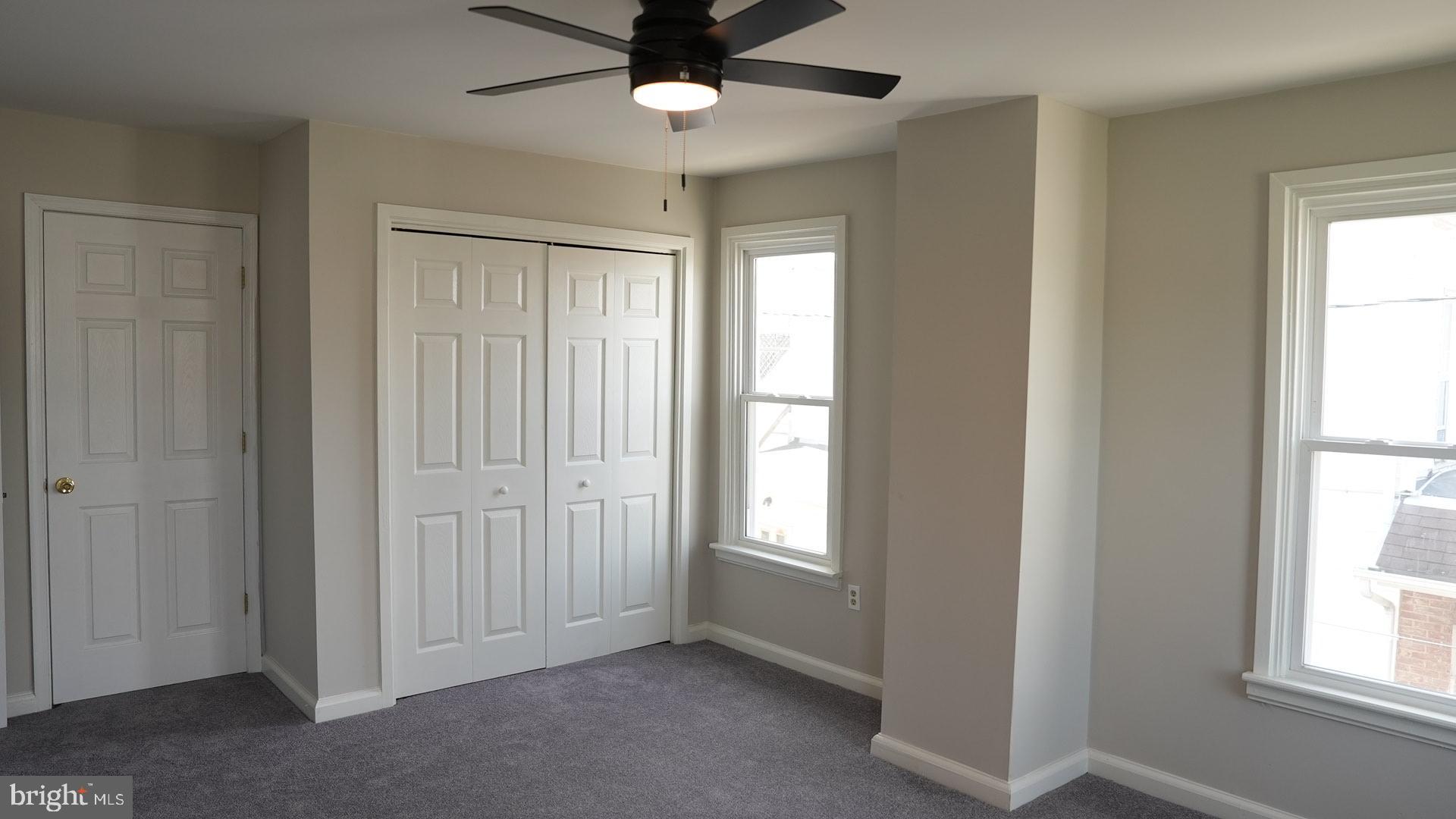 HALFWAY - Residential