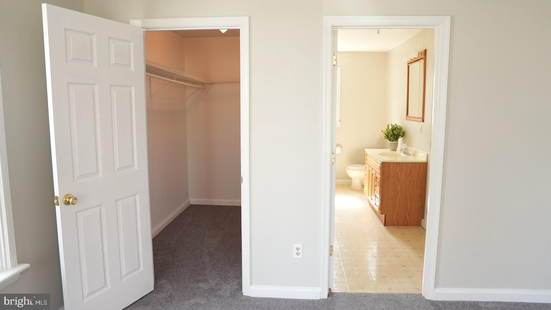 HALFWAY - Residential