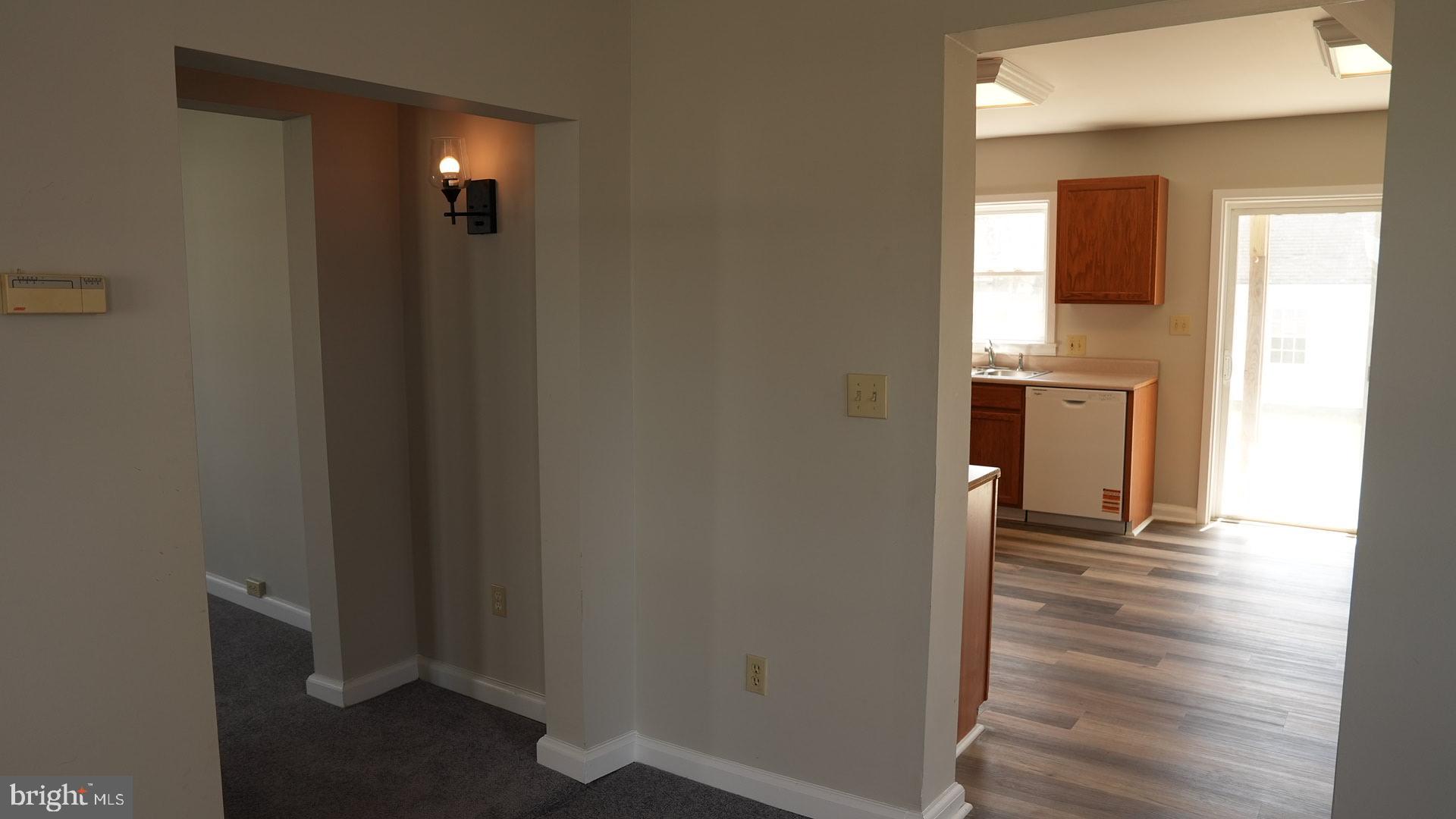 HALFWAY - Residential