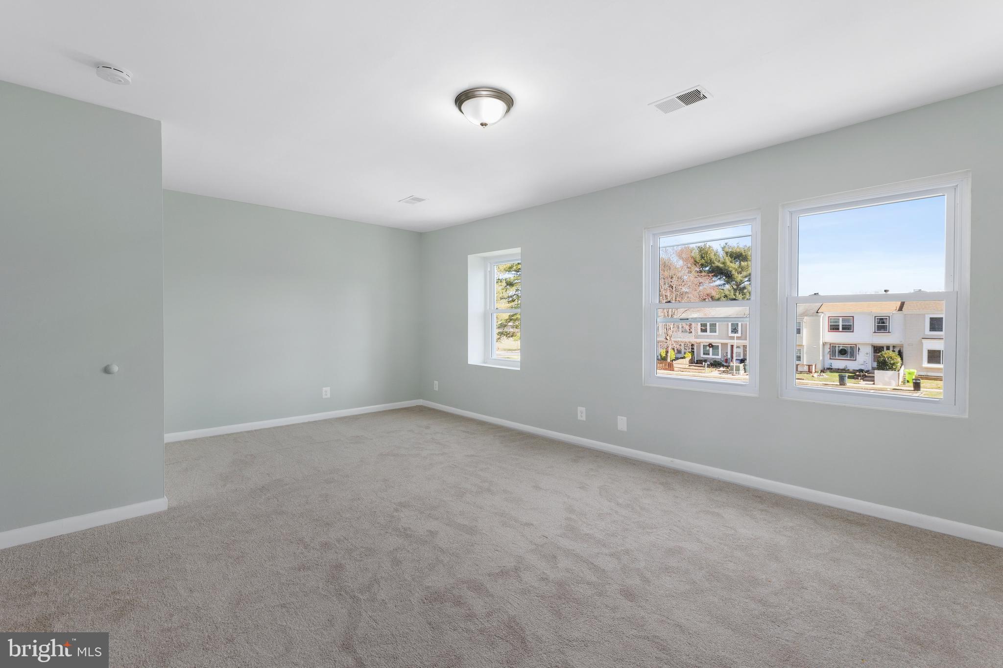 SUMMERHILL - Residential