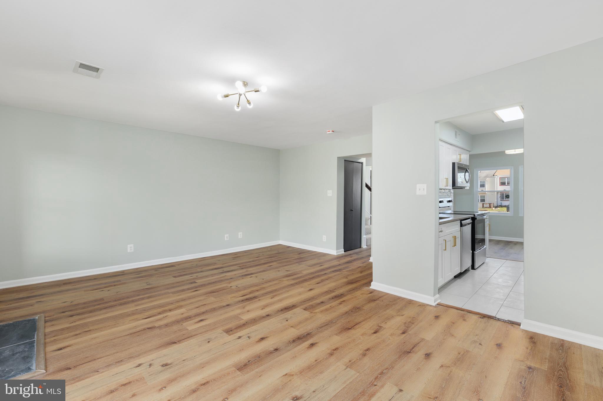 SUMMERHILL - Residential