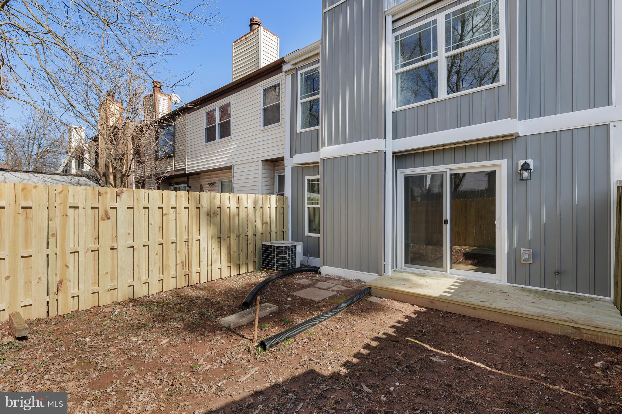 SUMMERHILL - Residential