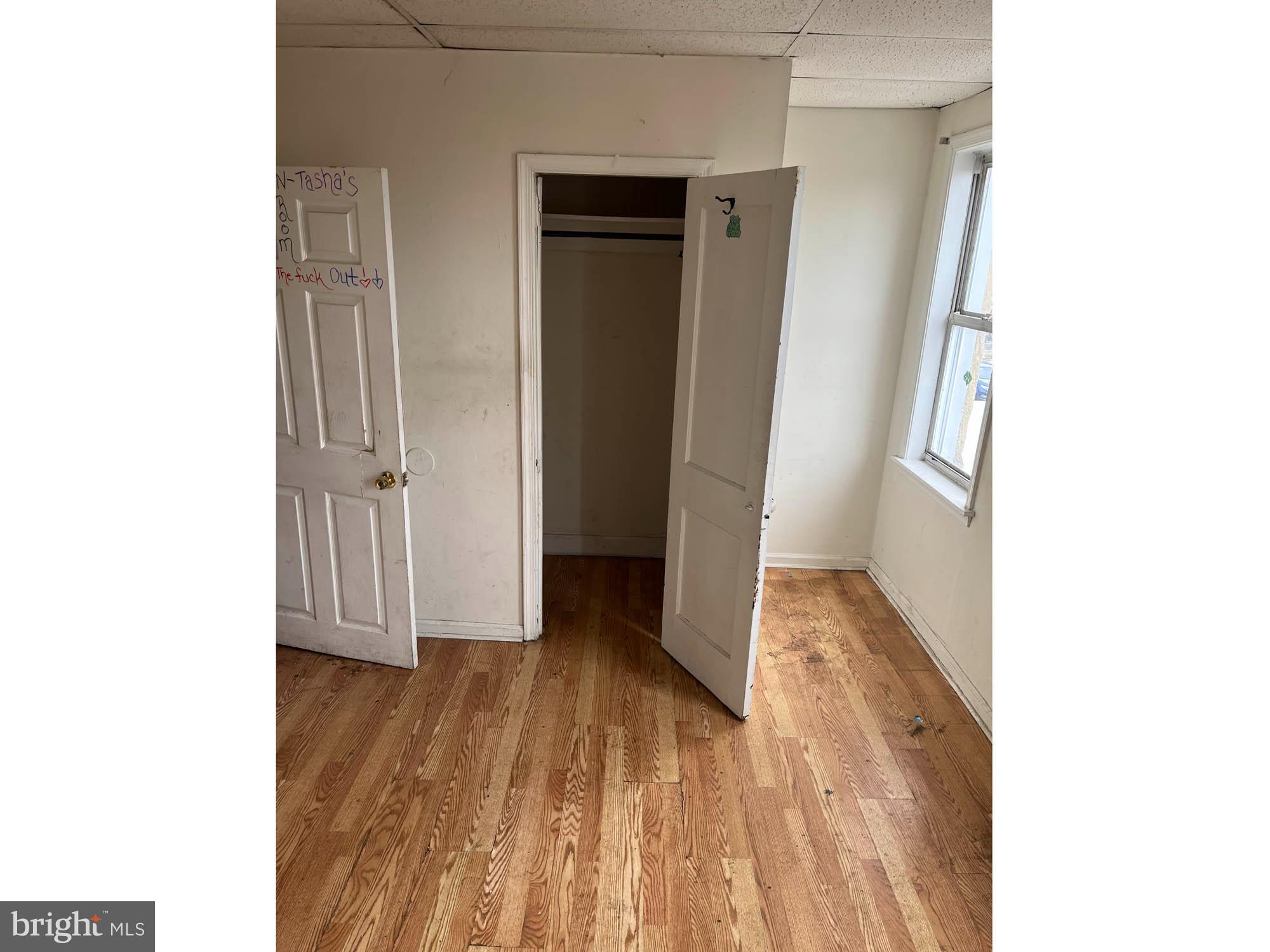 BROOKLYN - Residential