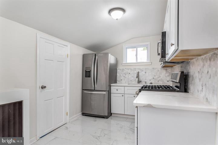 MANAYUNK - Residential Lease
