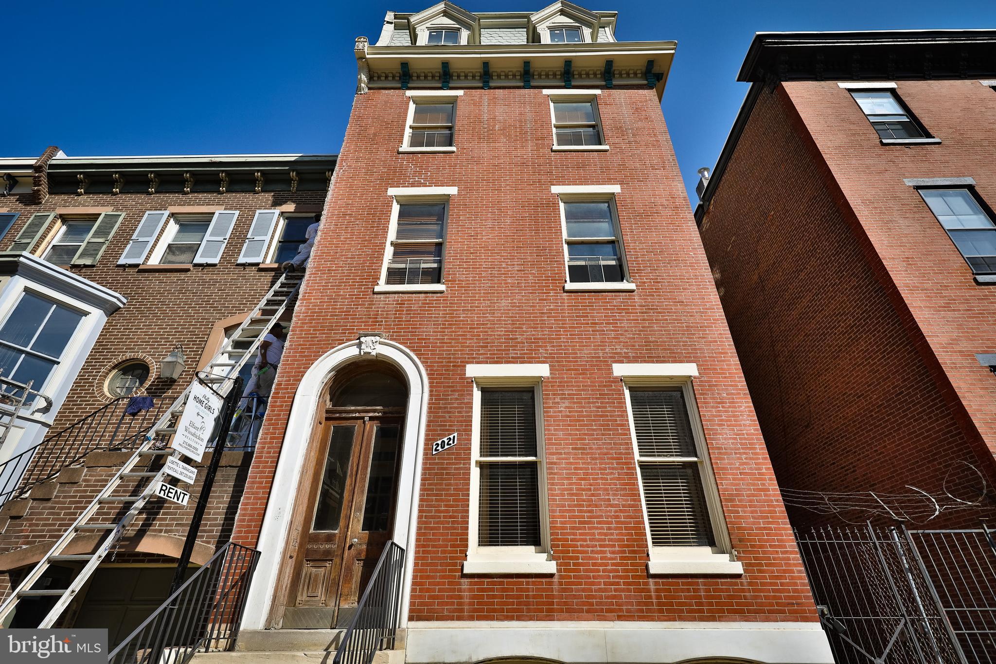 ART MUSEUM AREA - Residential Lease