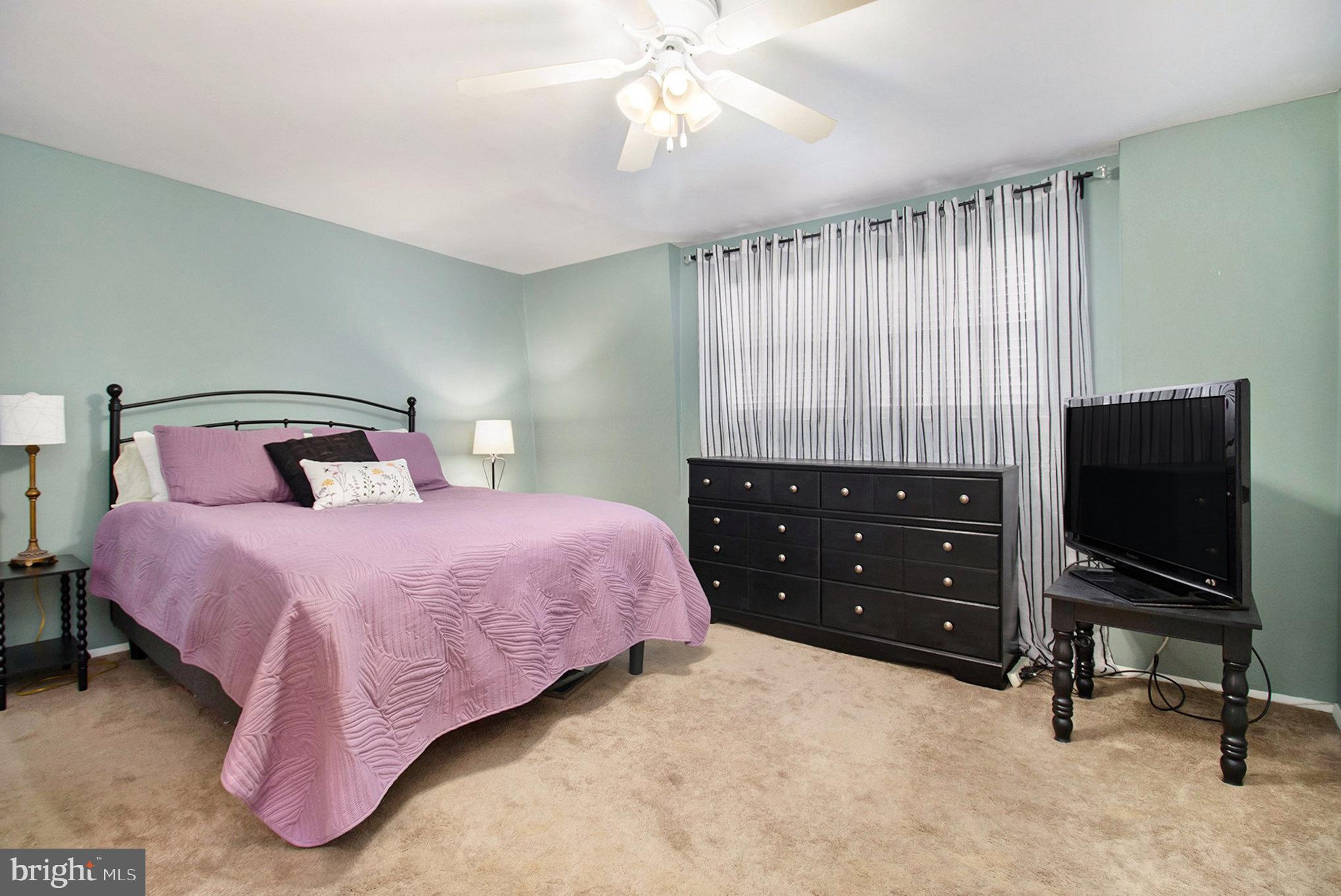 BUSTLETON - Residential