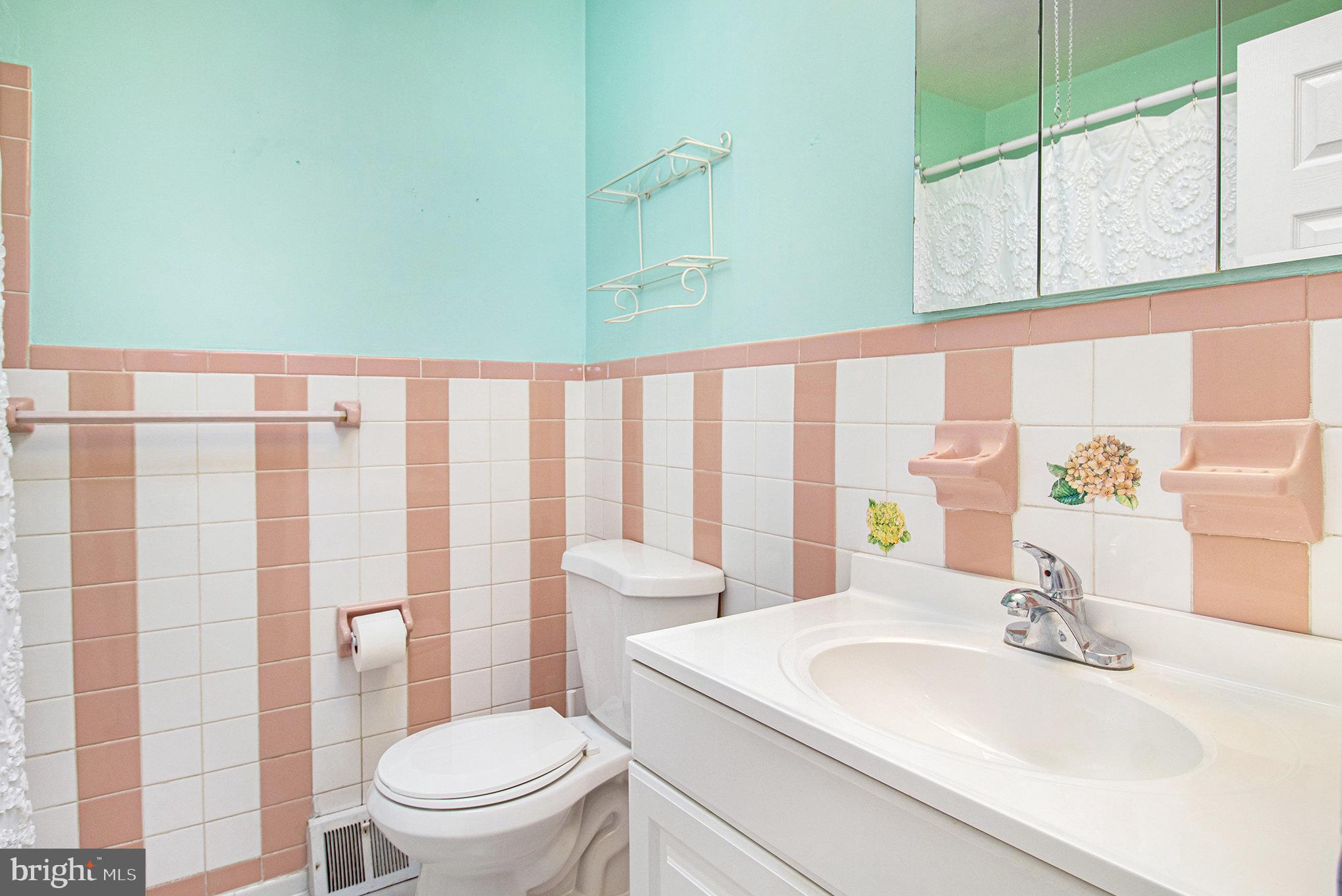 BUSTLETON - Residential