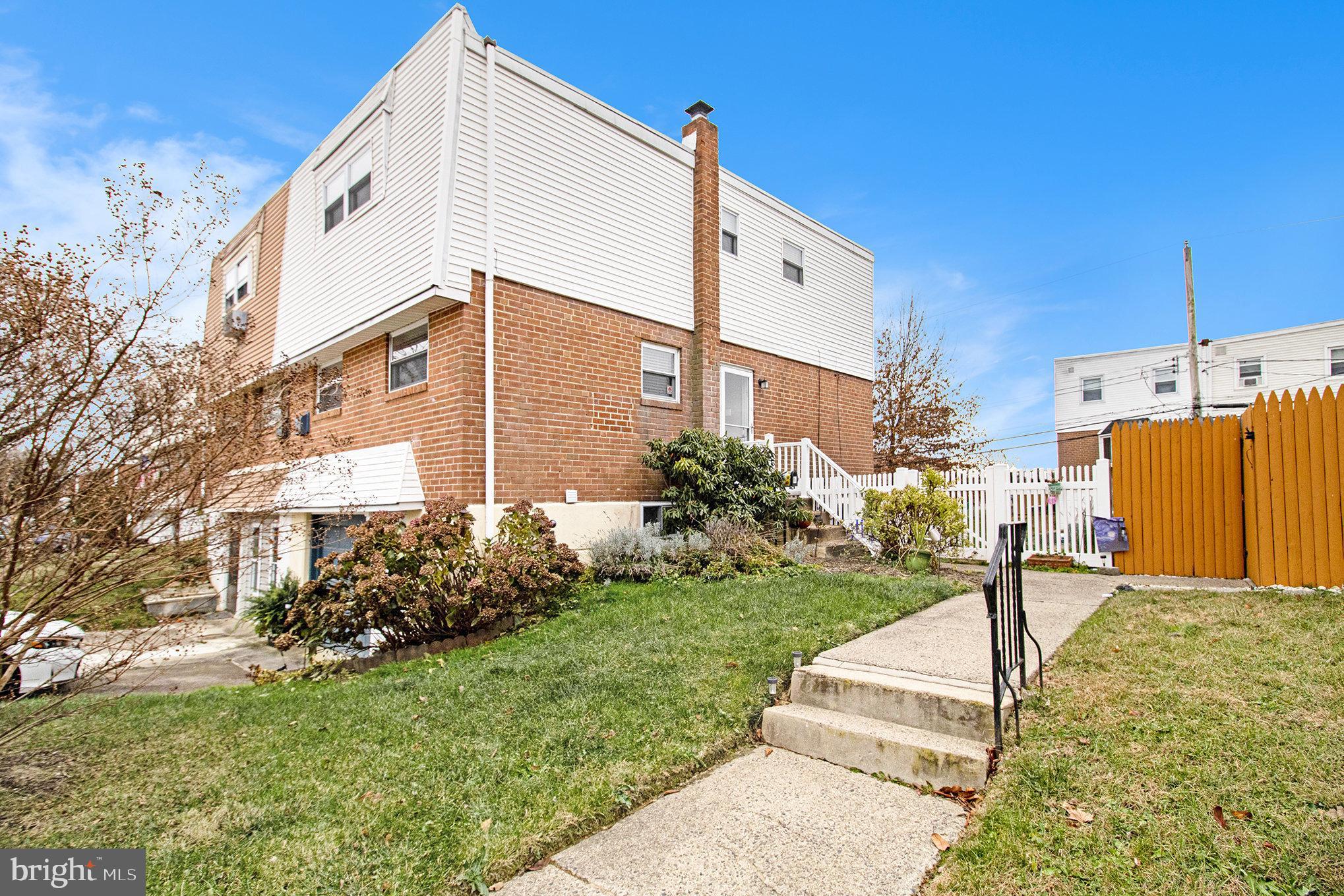 BUSTLETON - Residential