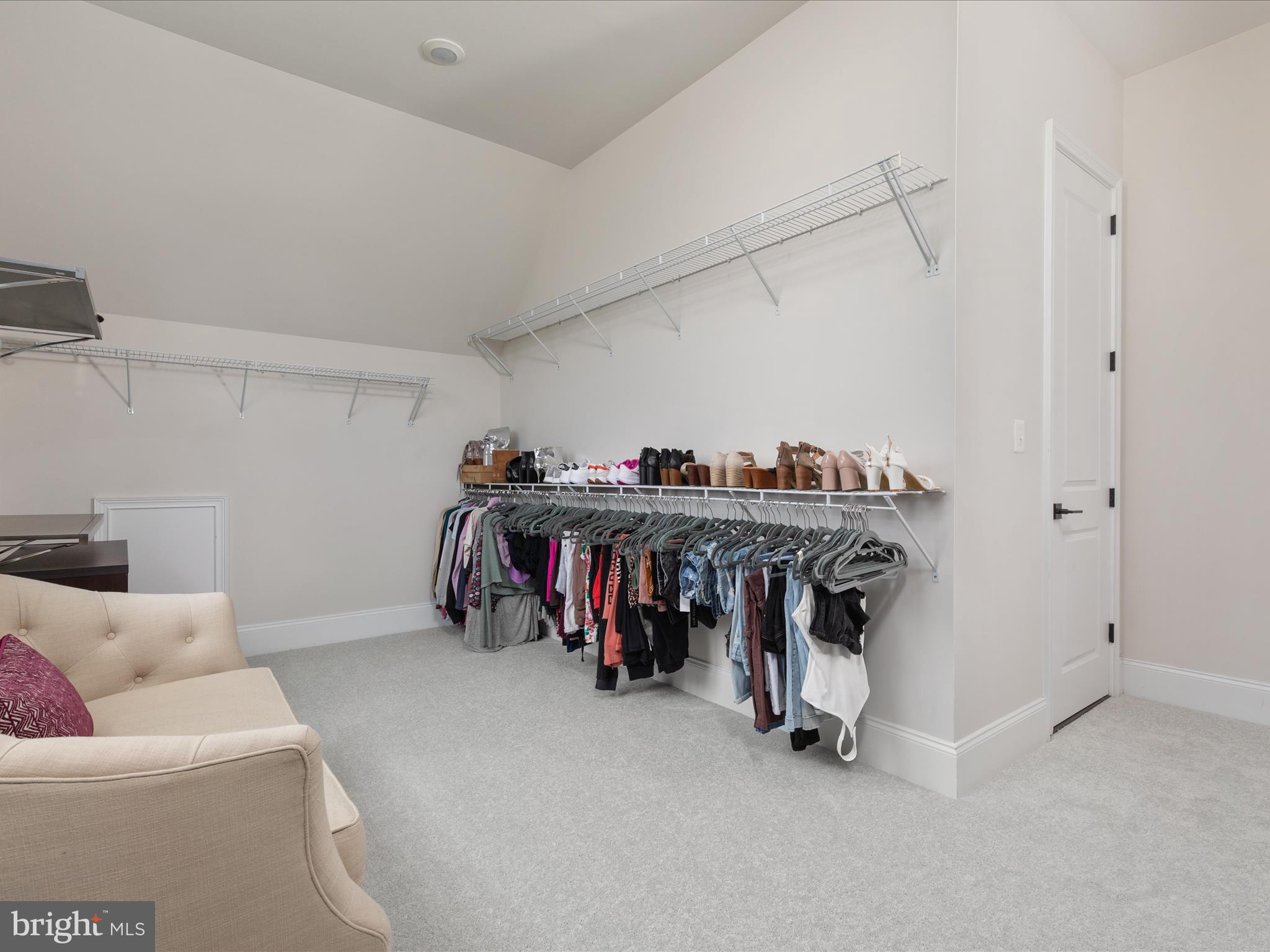 DOMINION VALLEY COUNTRY CLUB - Residential