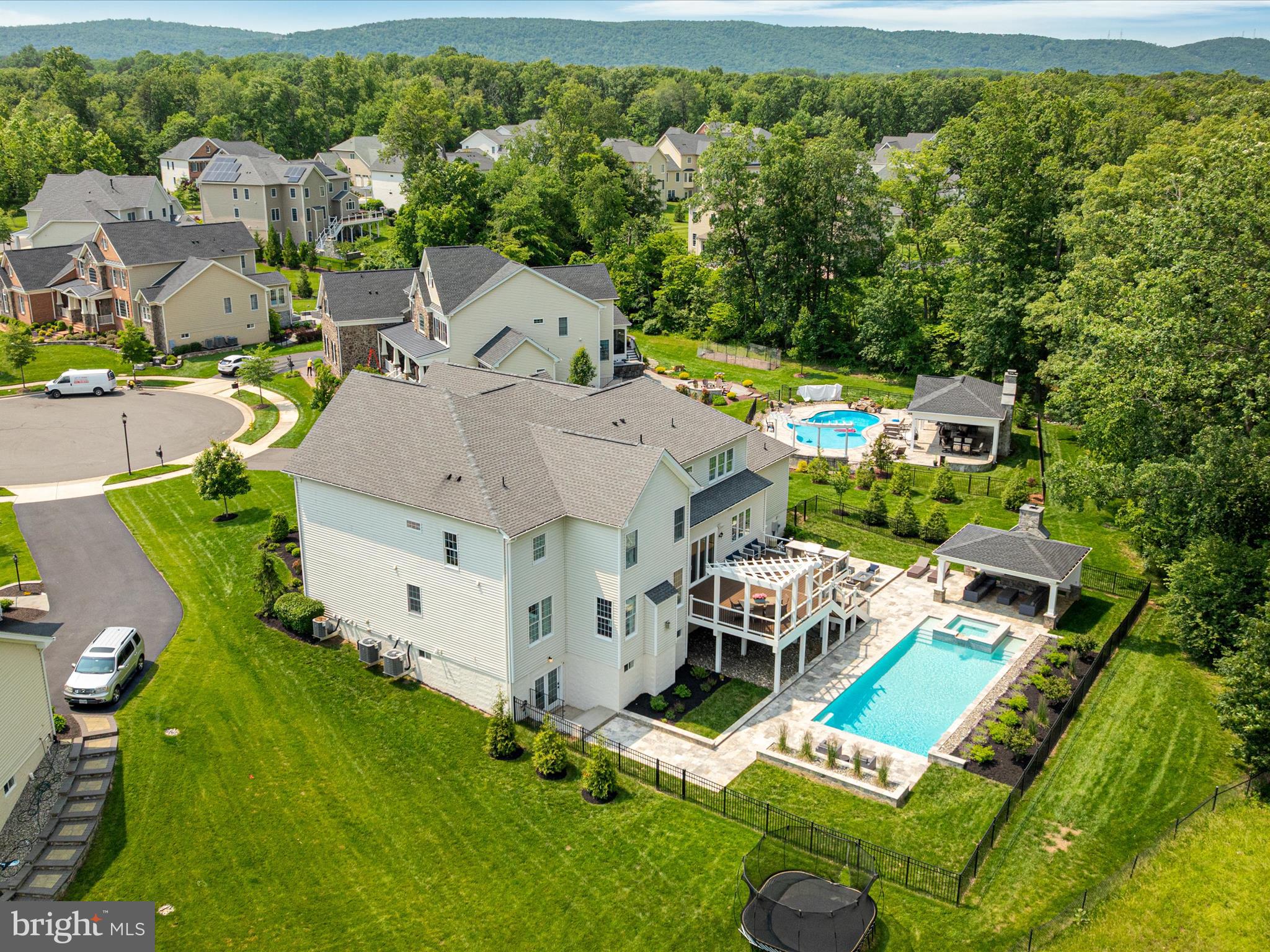 DOMINION VALLEY COUNTRY CLUB - Residential