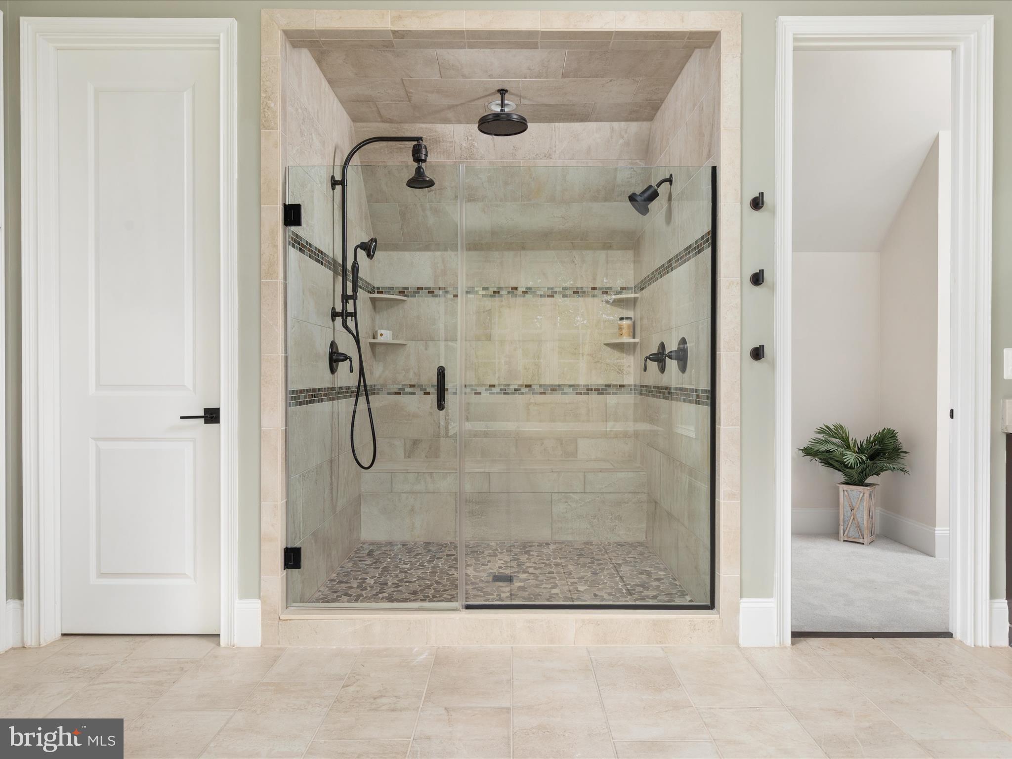 DOMINION VALLEY COUNTRY CLUB - Residential