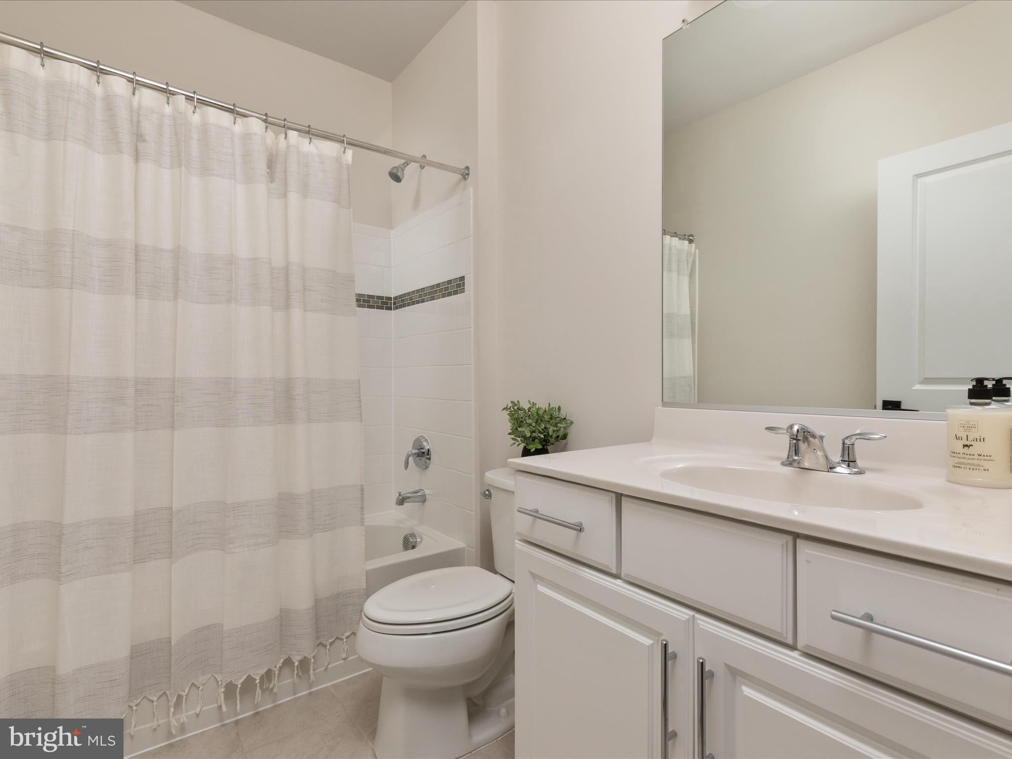 DOMINION VALLEY COUNTRY CLUB - Residential