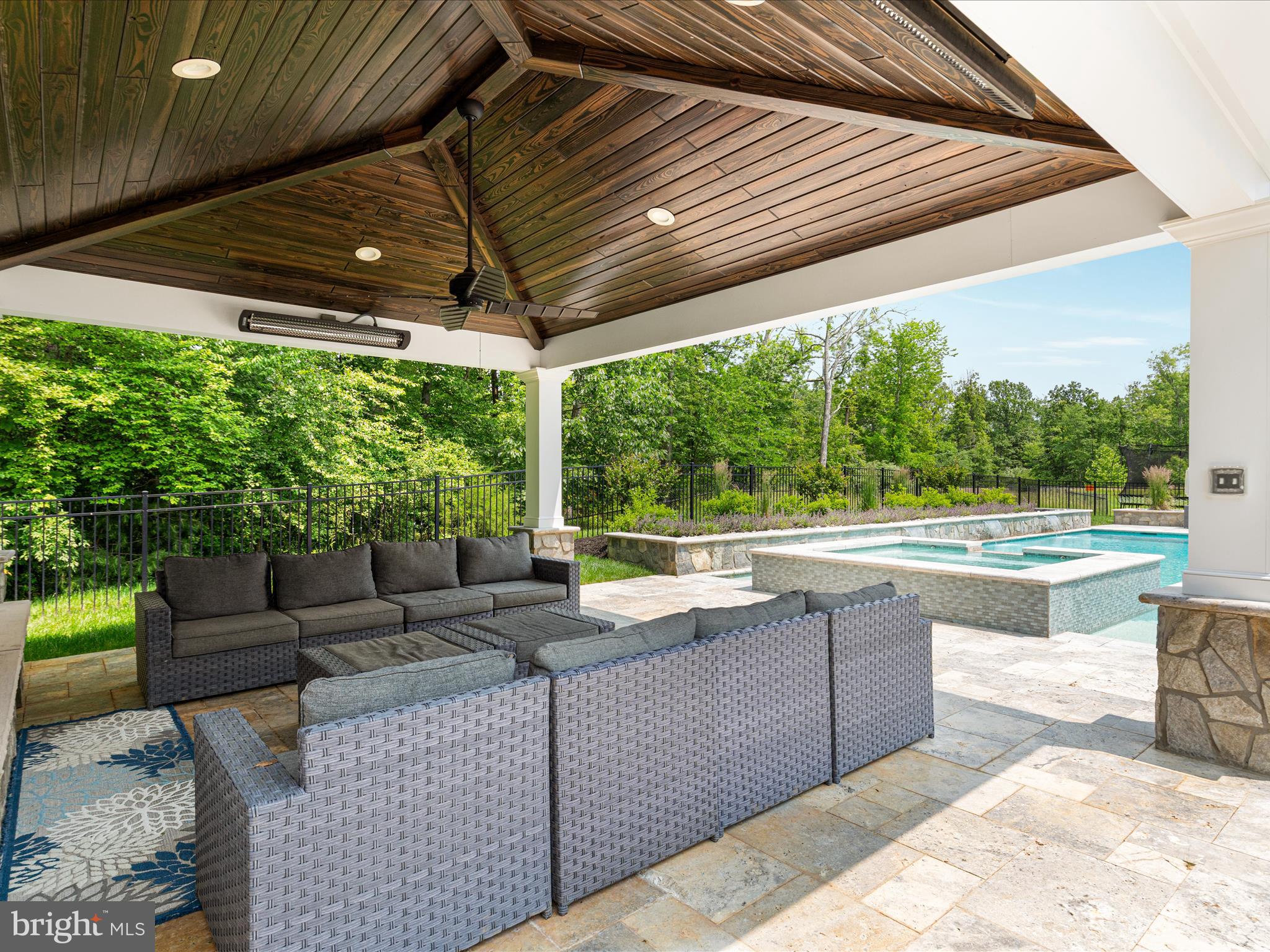 DOMINION VALLEY COUNTRY CLUB - Residential