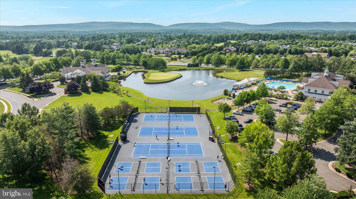 DOMINION VALLEY COUNTRY CLUB - Residential