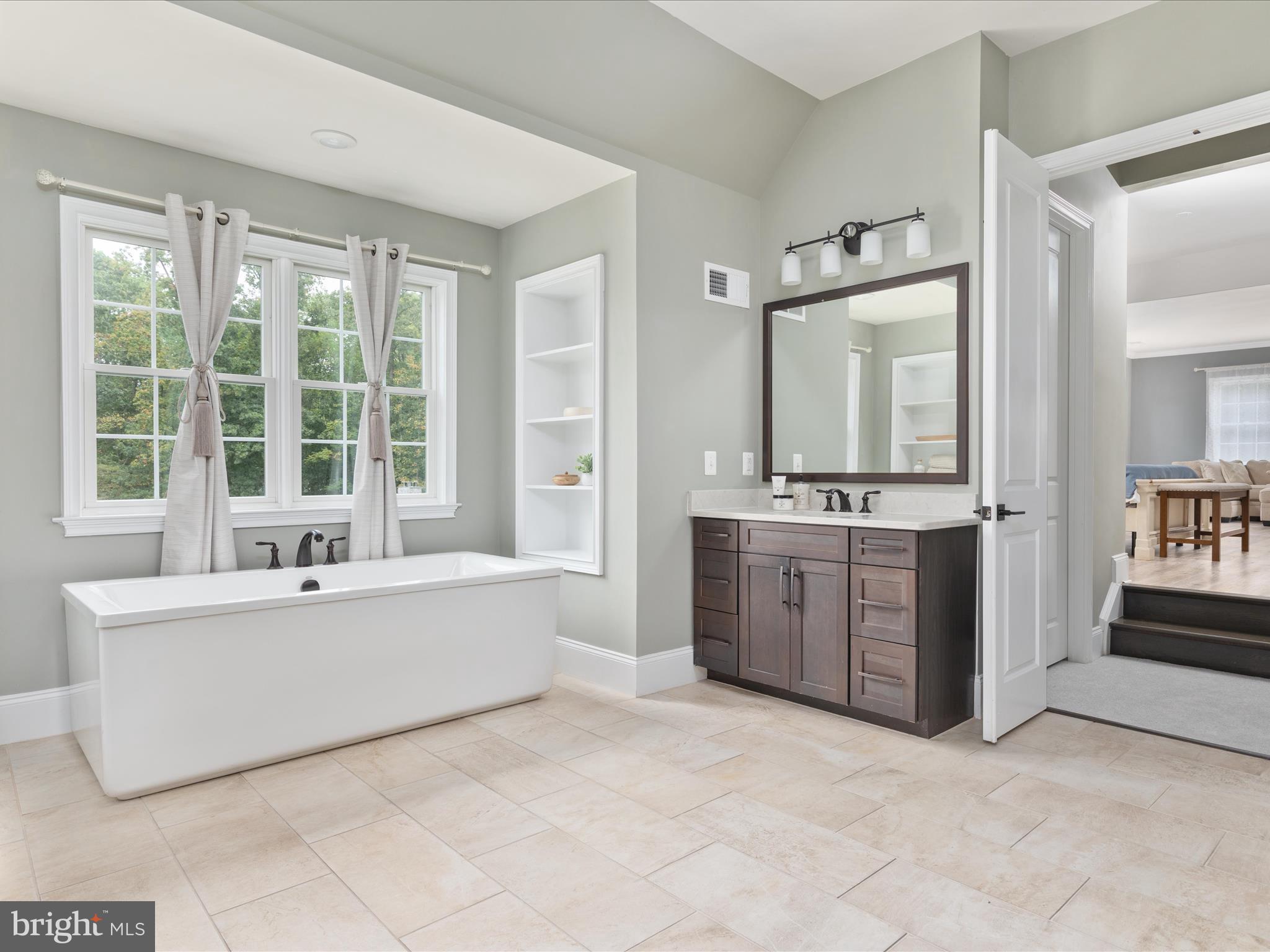 DOMINION VALLEY COUNTRY CLUB - Residential