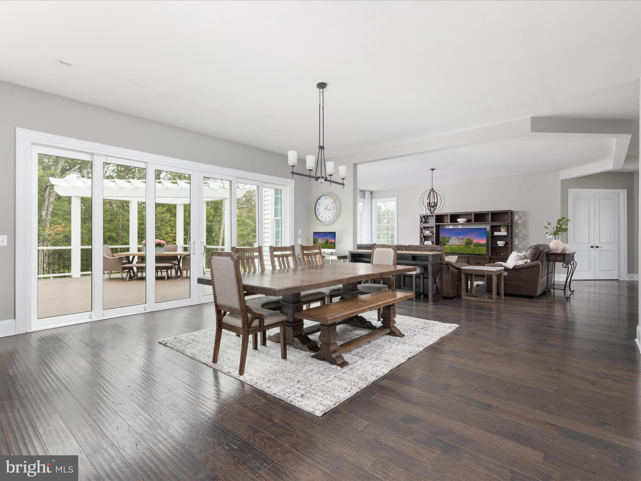 DOMINION VALLEY COUNTRY CLUB - Residential