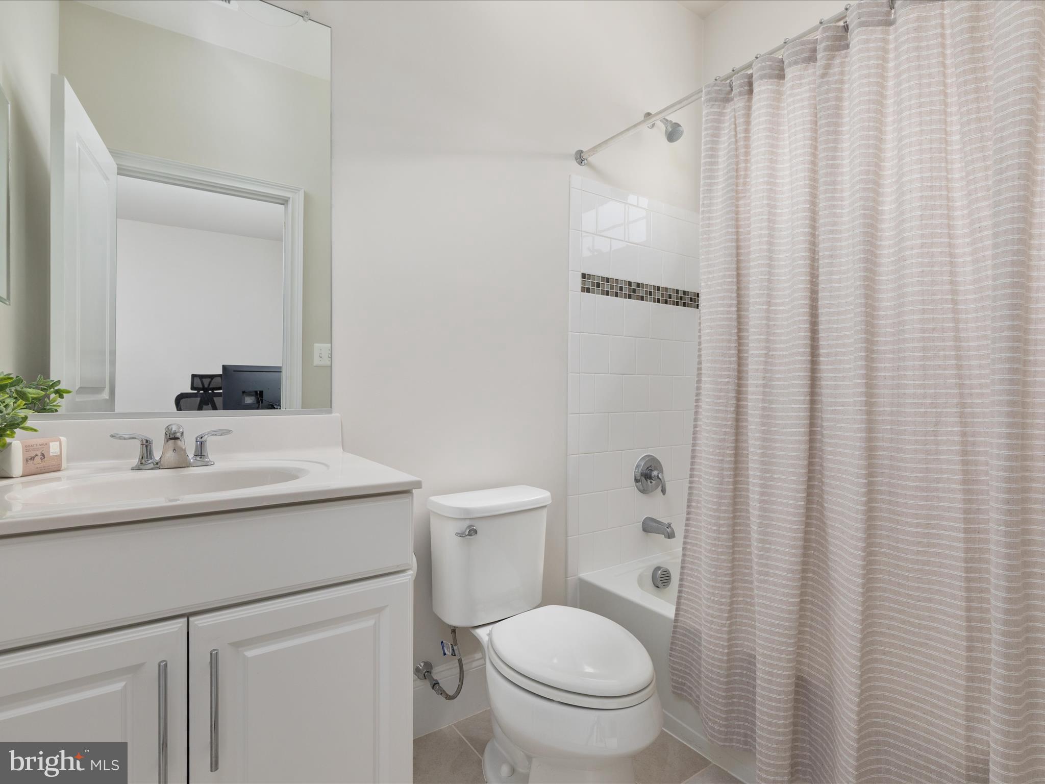 DOMINION VALLEY COUNTRY CLUB - Residential