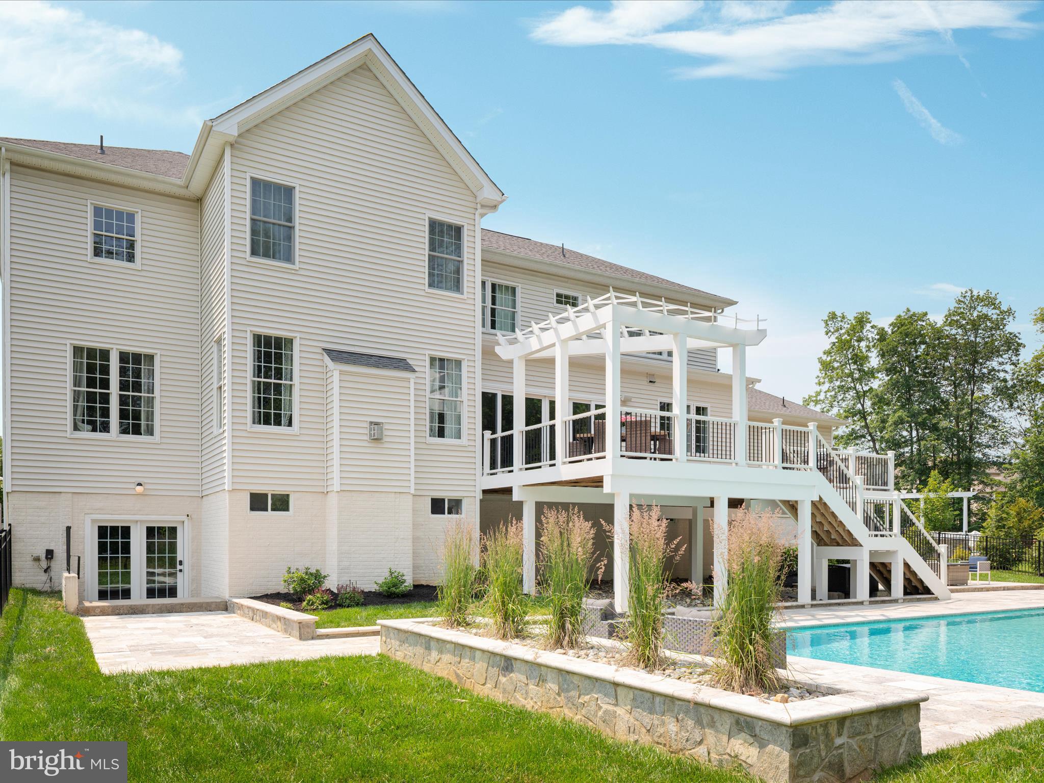 DOMINION VALLEY COUNTRY CLUB - Residential