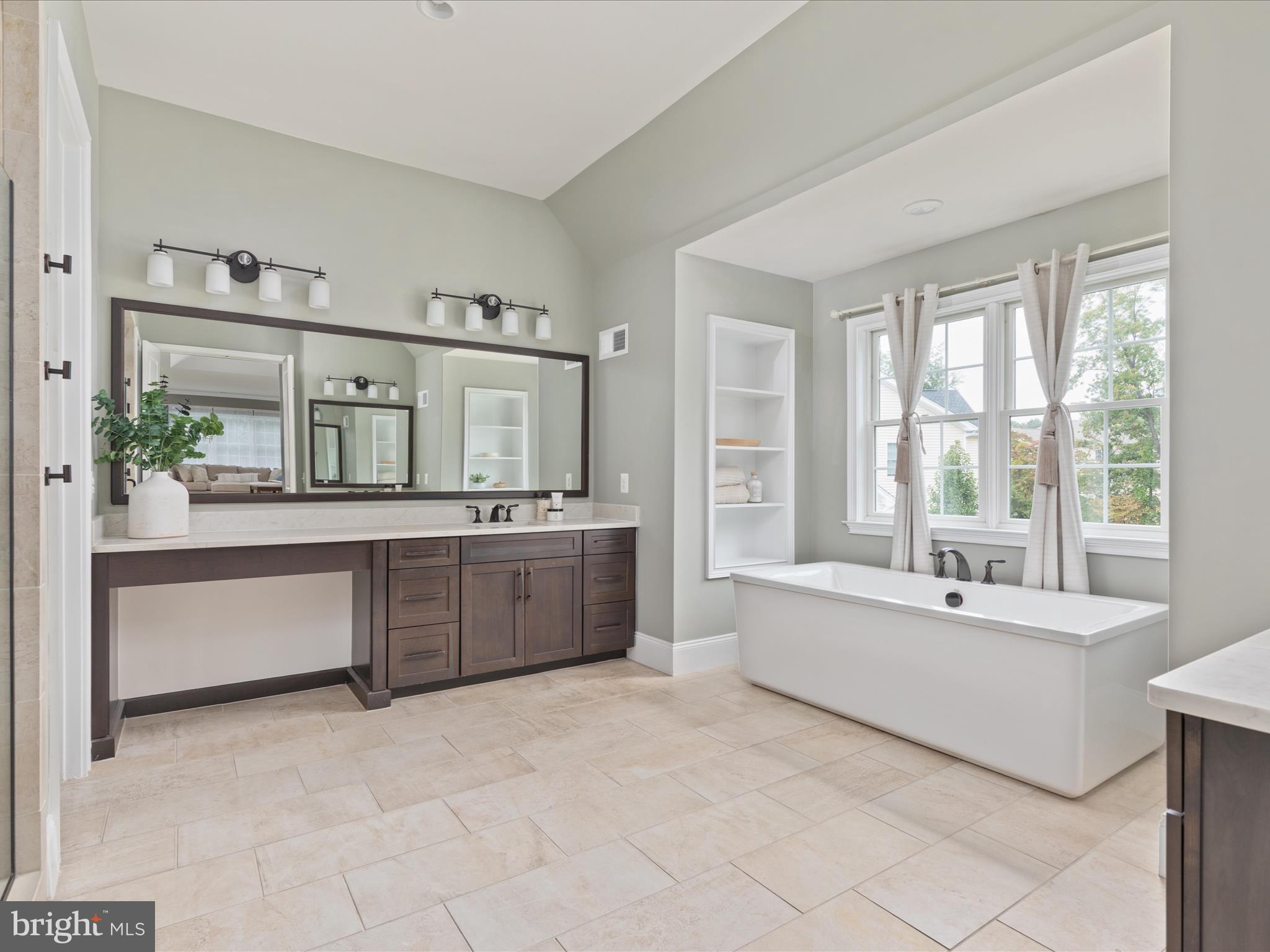 DOMINION VALLEY COUNTRY CLUB - Residential