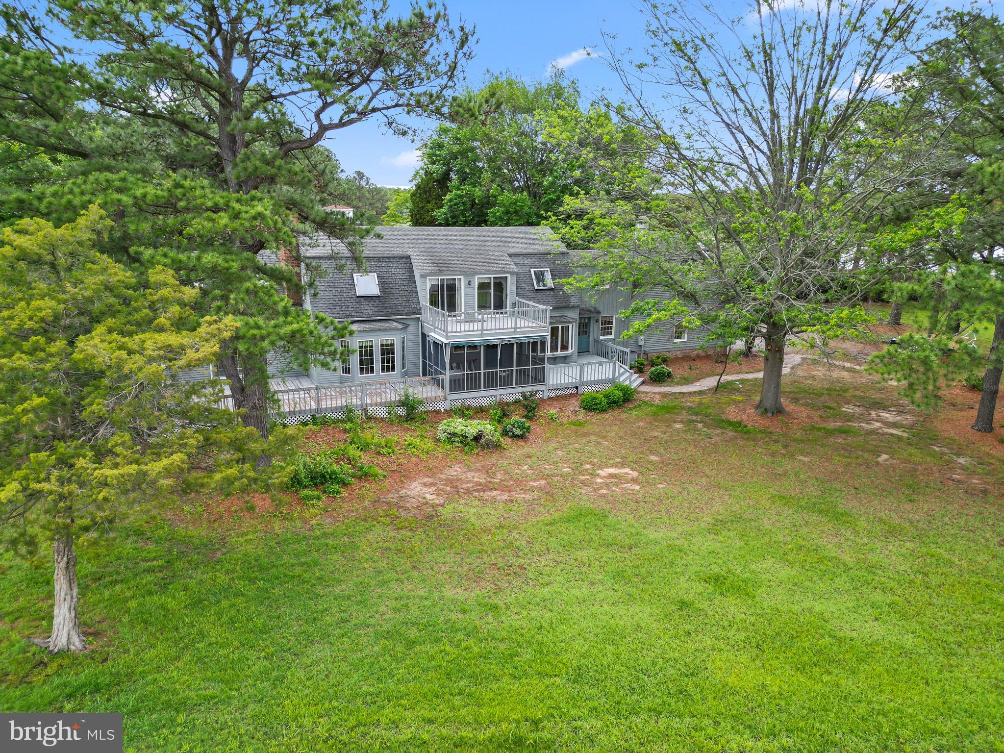 9190 PENNYWHISTLE DRIVE