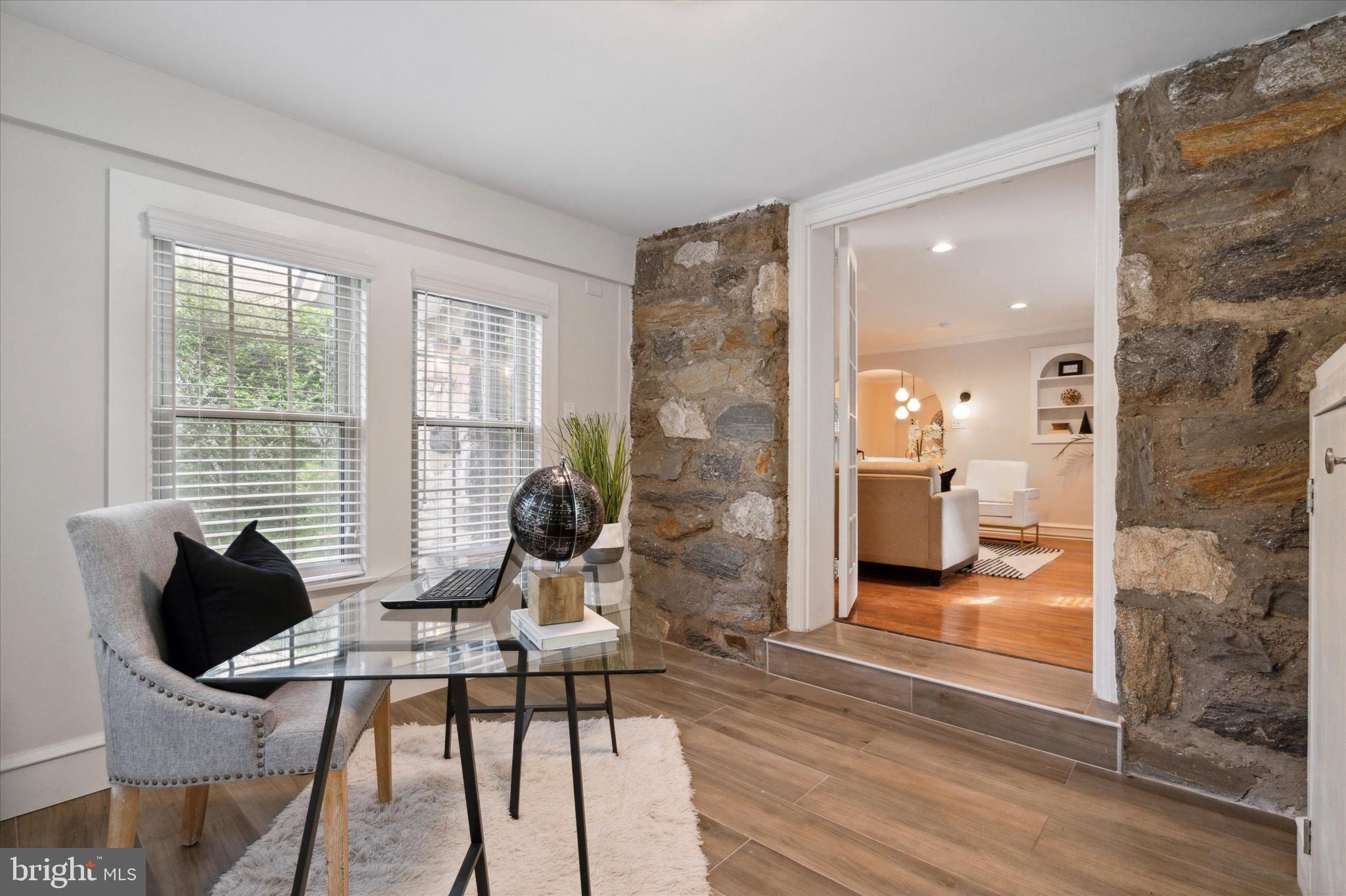 PENN WYNNE - Residential