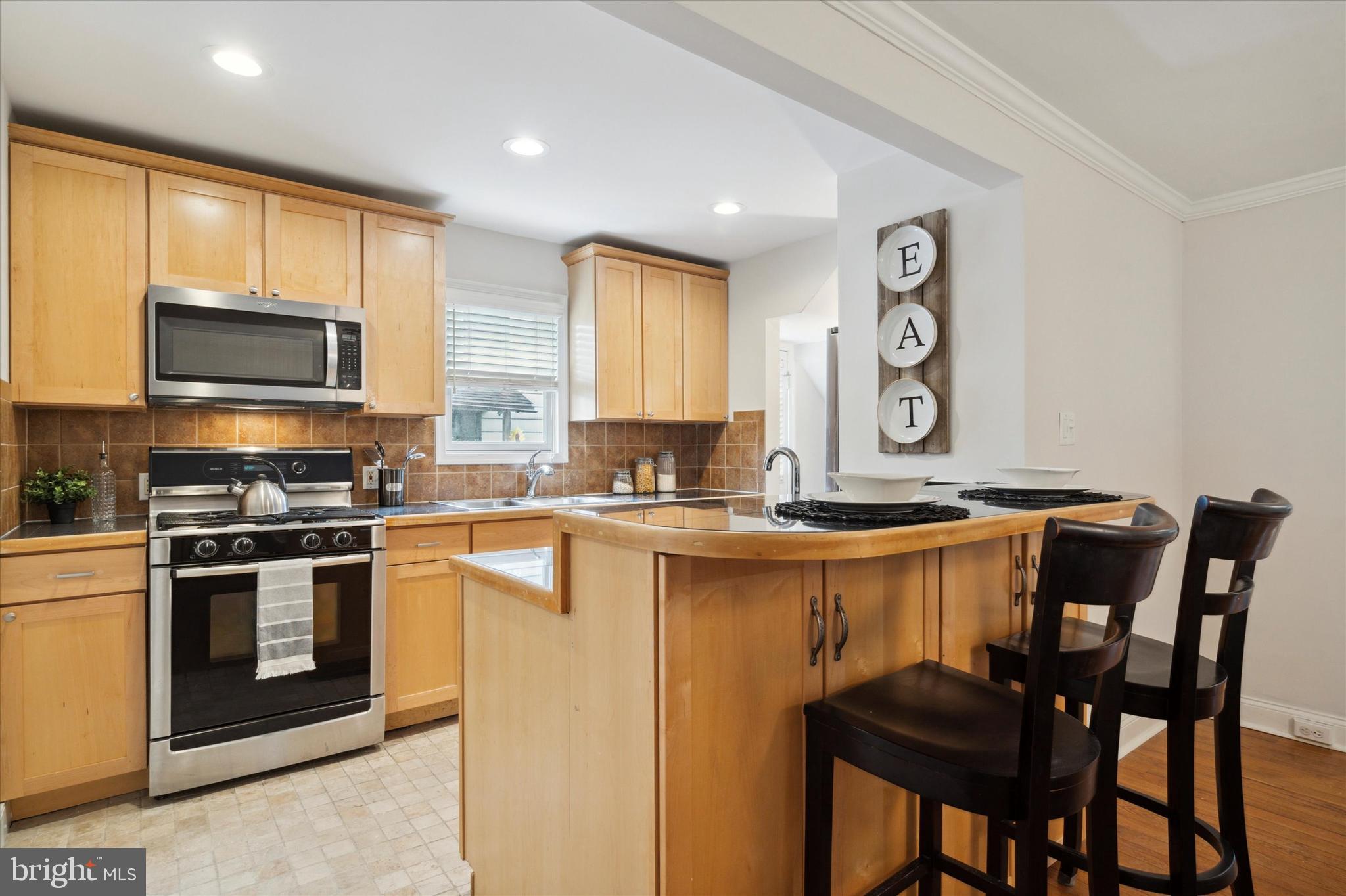 PENN WYNNE - Residential