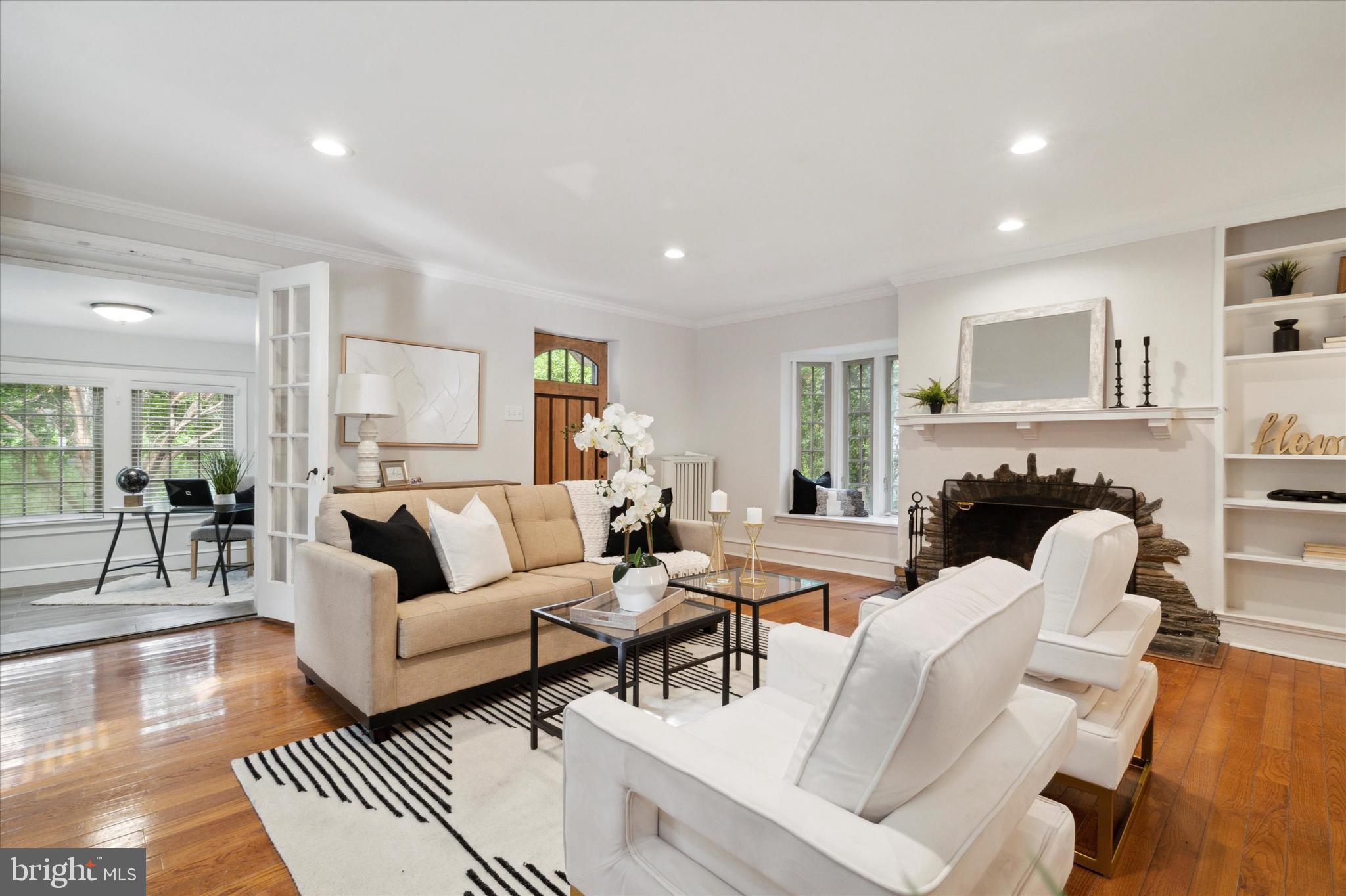 PENN WYNNE - Residential