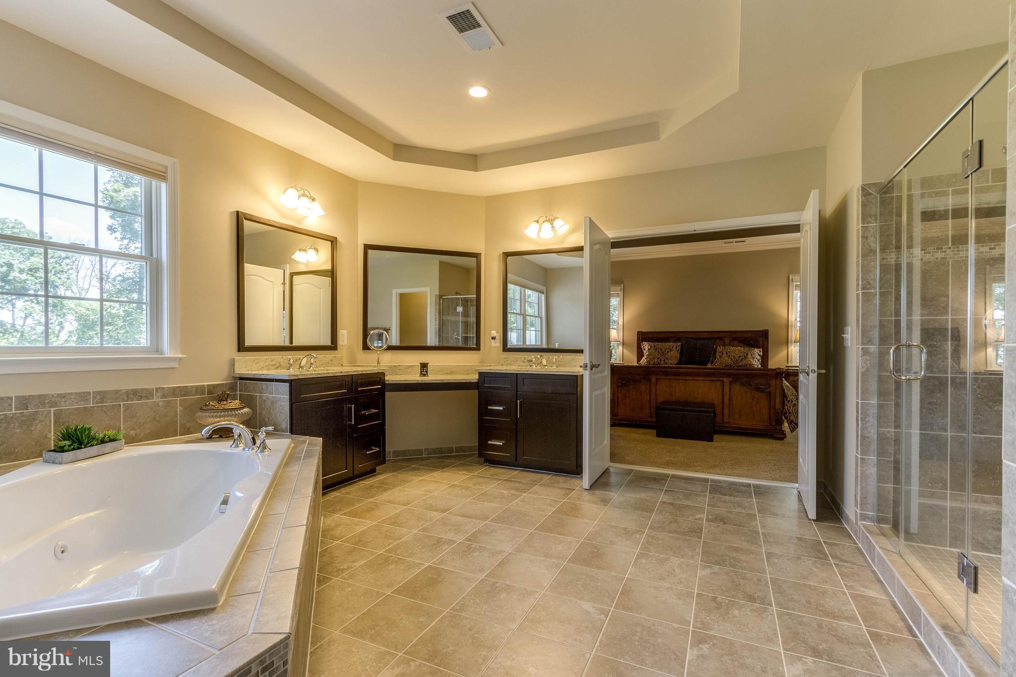 DOMINION VALLEY COUNTRY CLUB - Residential