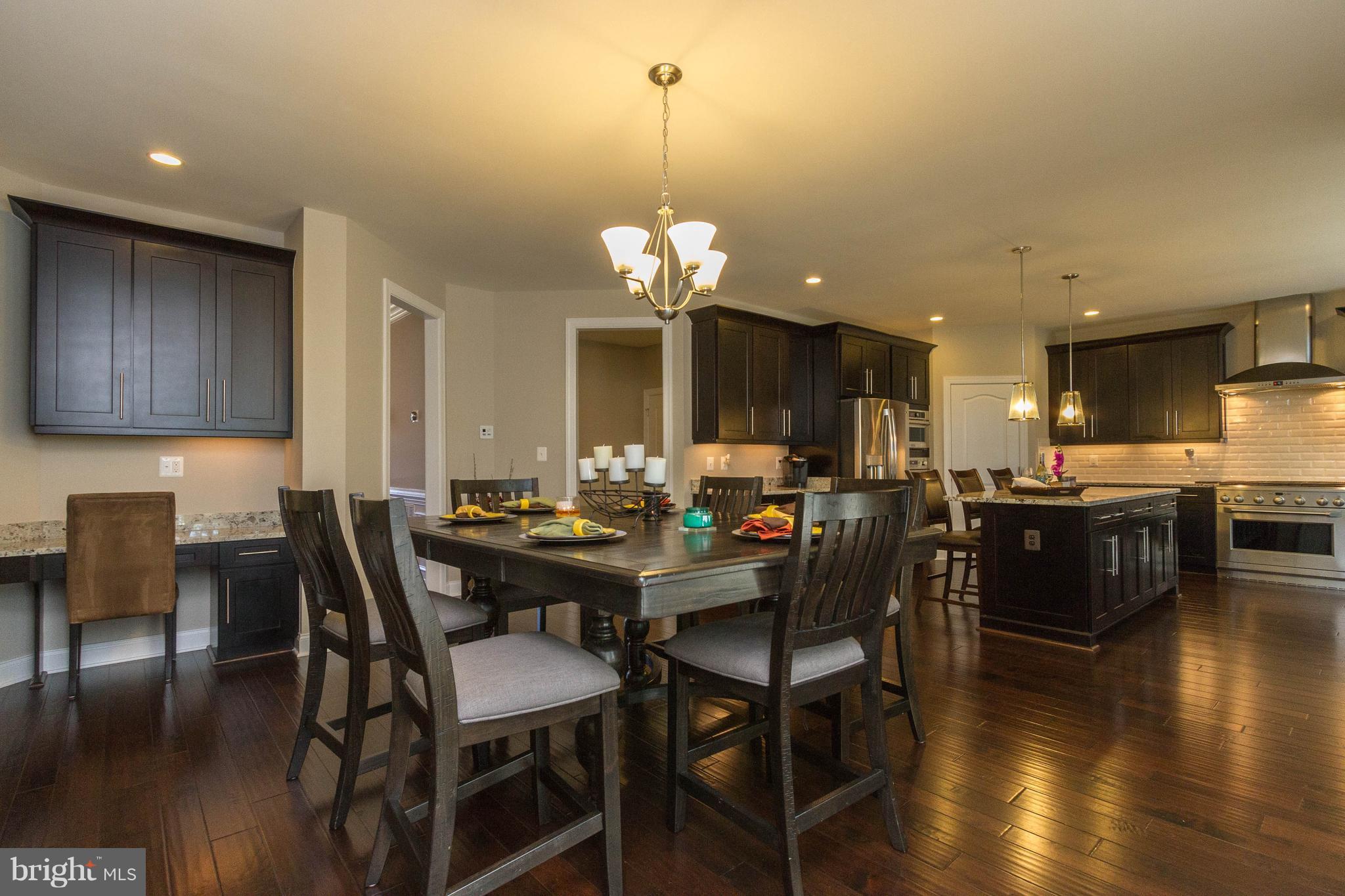 DOMINION VALLEY COUNTRY CLUB - Residential