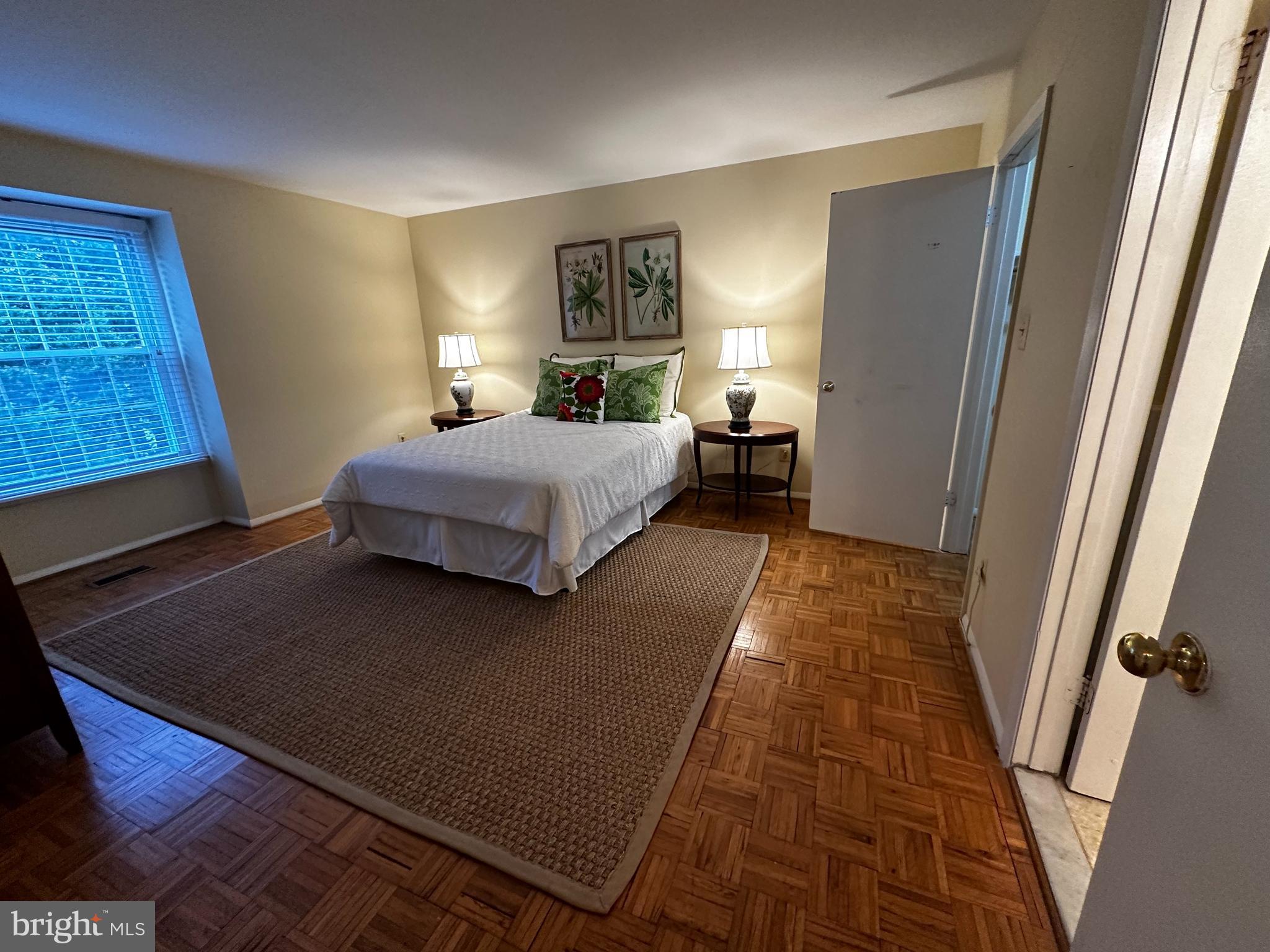 VILLAGES OF HOMELAND - Residential