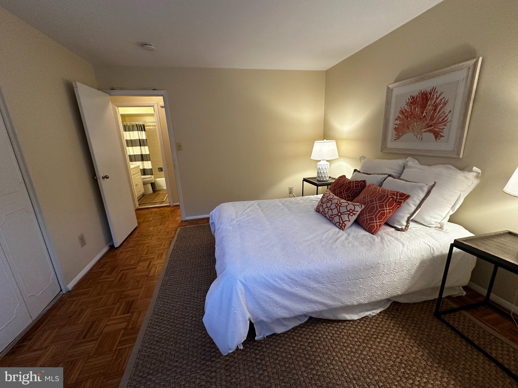 VILLAGES OF HOMELAND - Residential