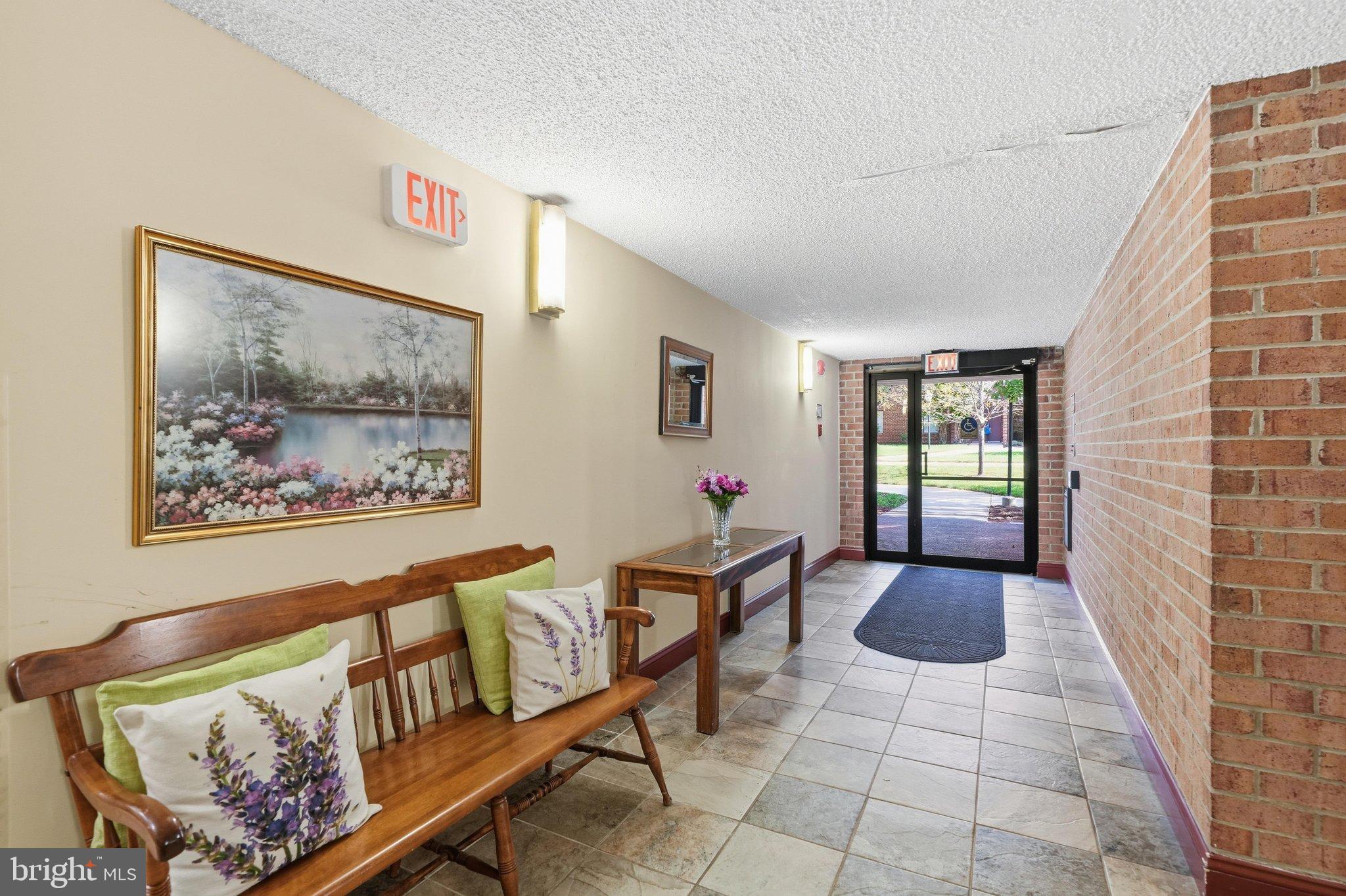 15201 ELKRIDGE WAY 93-1C