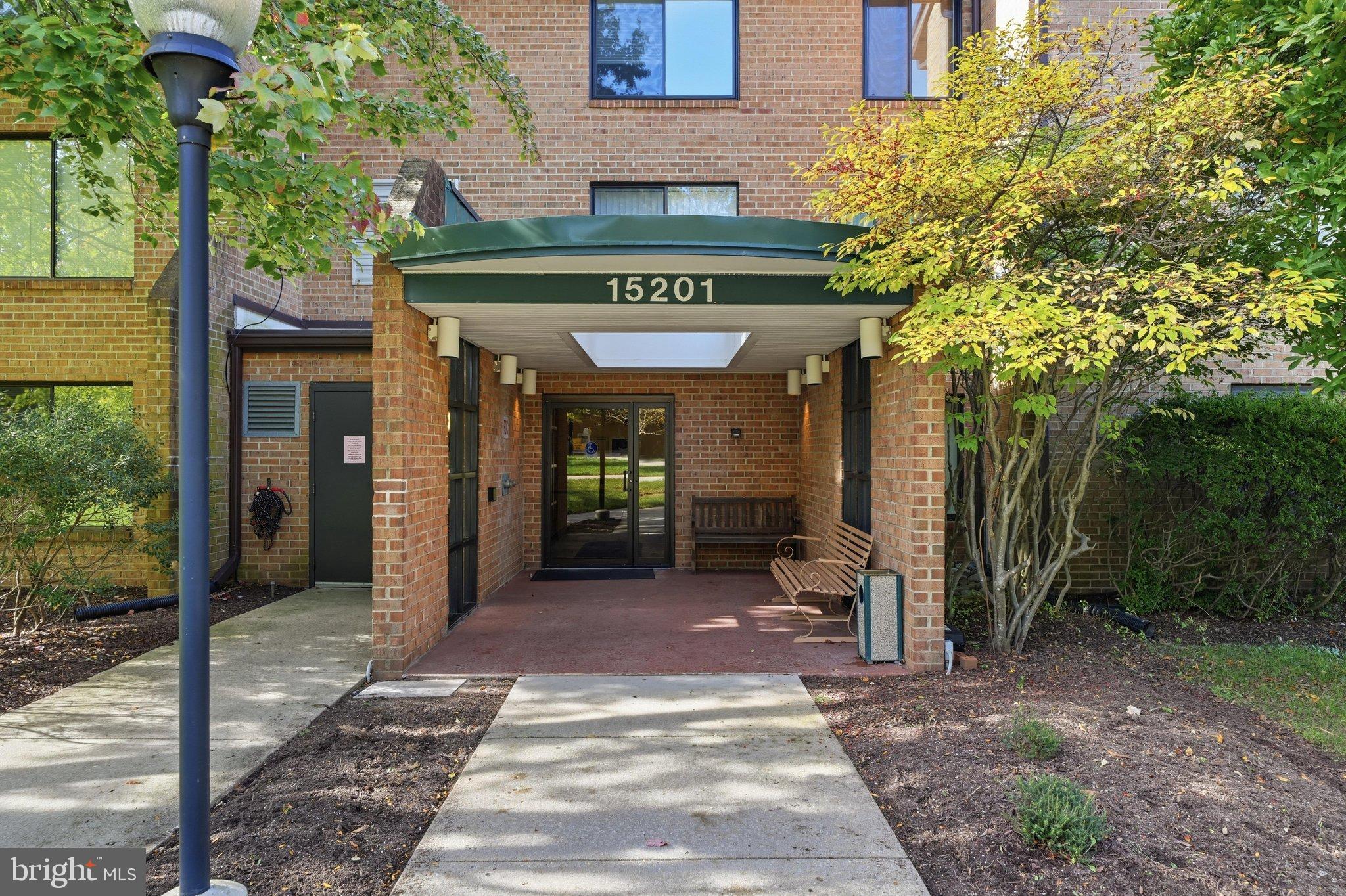 15201 ELKRIDGE WAY 93-1C