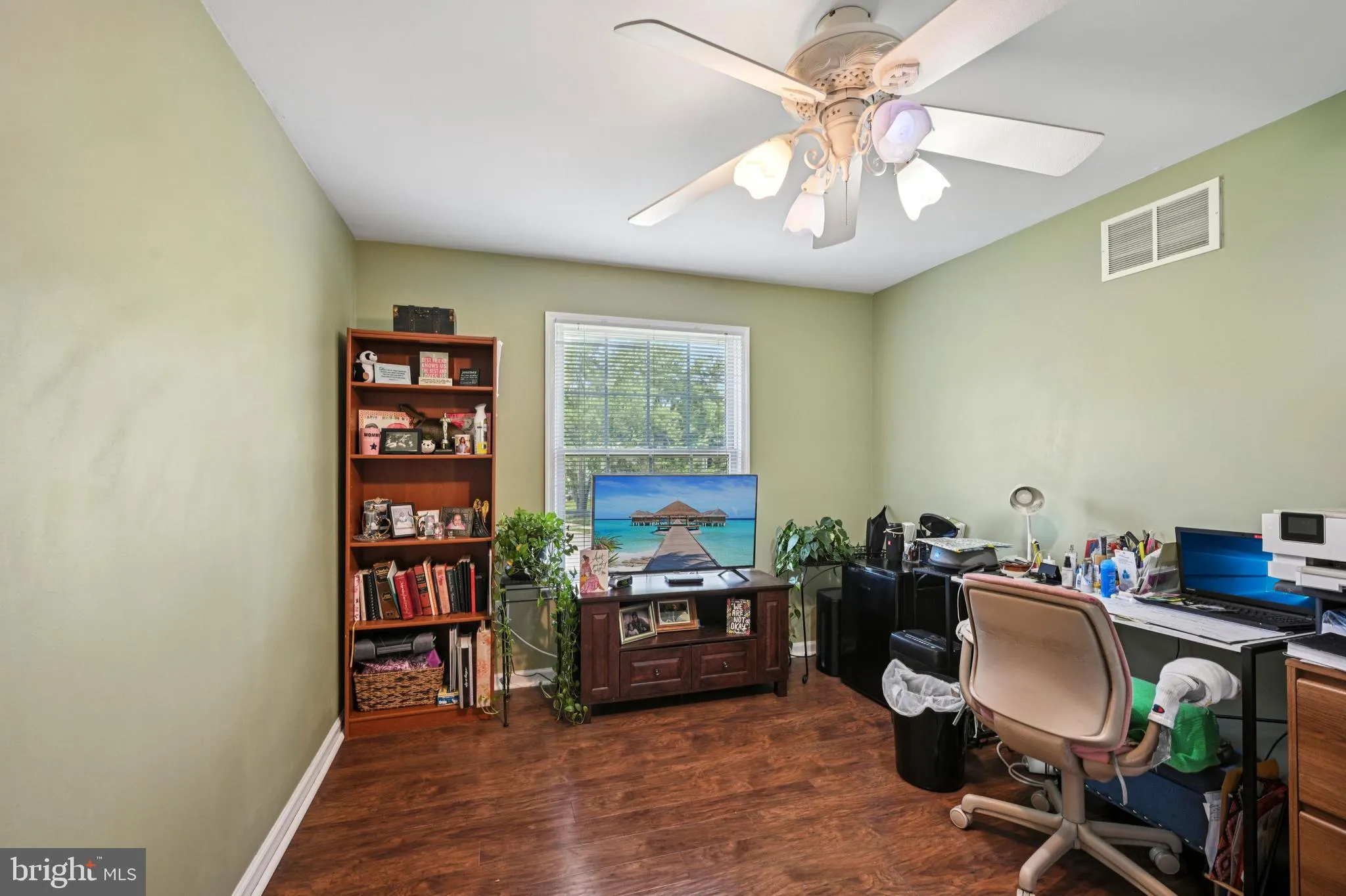 Cherry Hill, New Jersey 08003, United States, 4 Bedrooms Bedrooms, ,3 BathroomsBathrooms,Residential,Active,155132