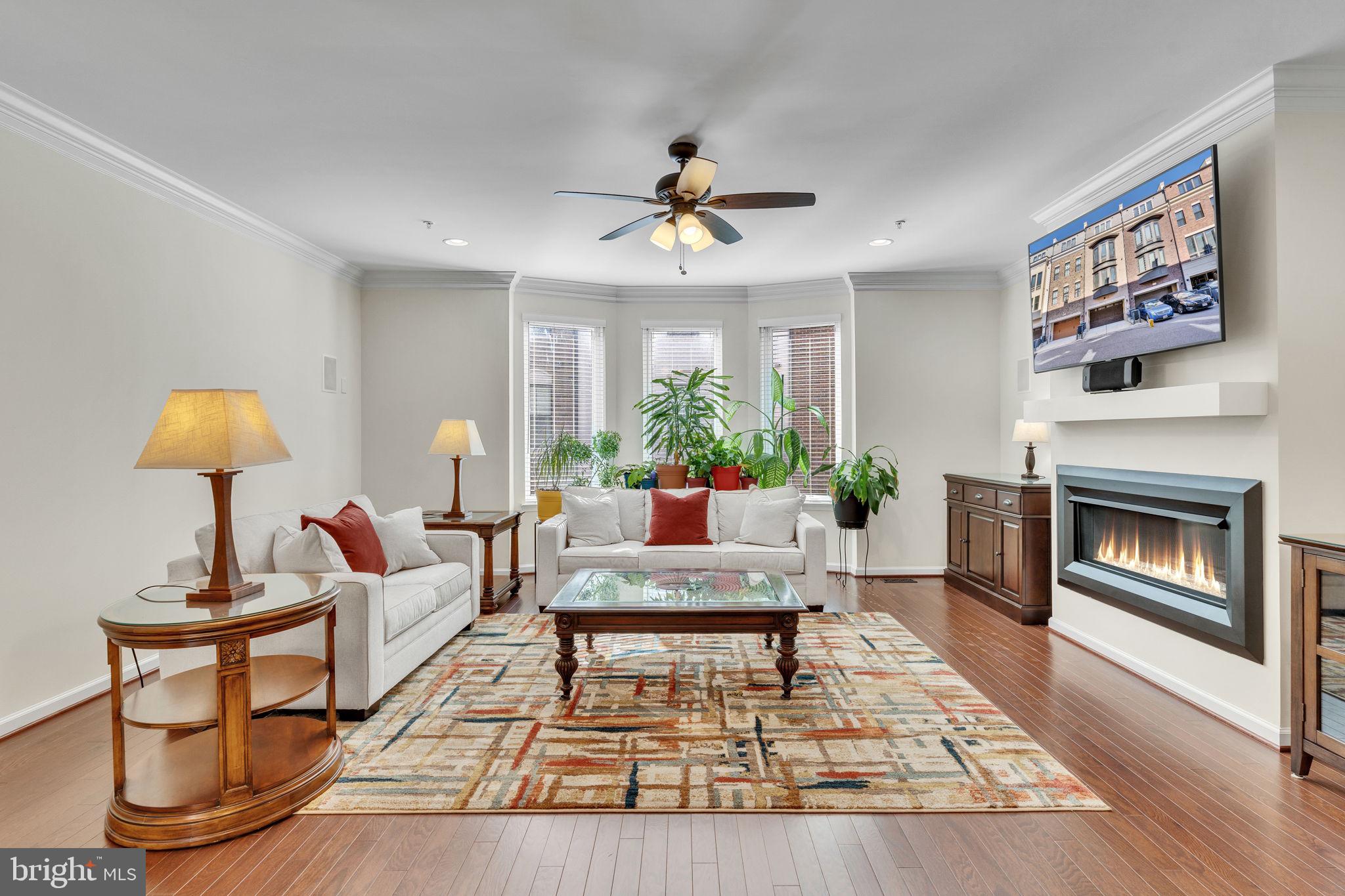 NATIONAL HARBOR - Residential Lease