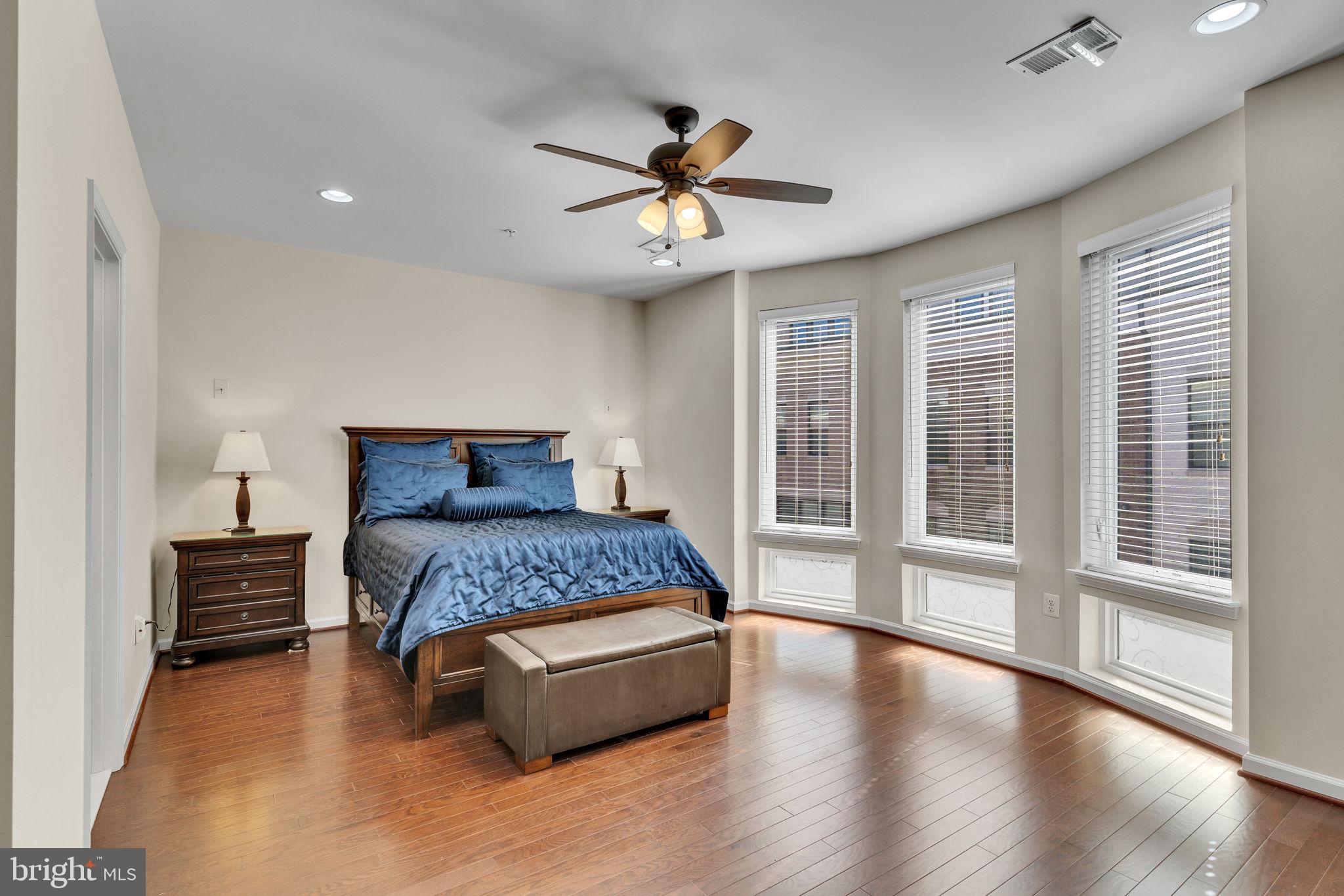 NATIONAL HARBOR - Residential Lease