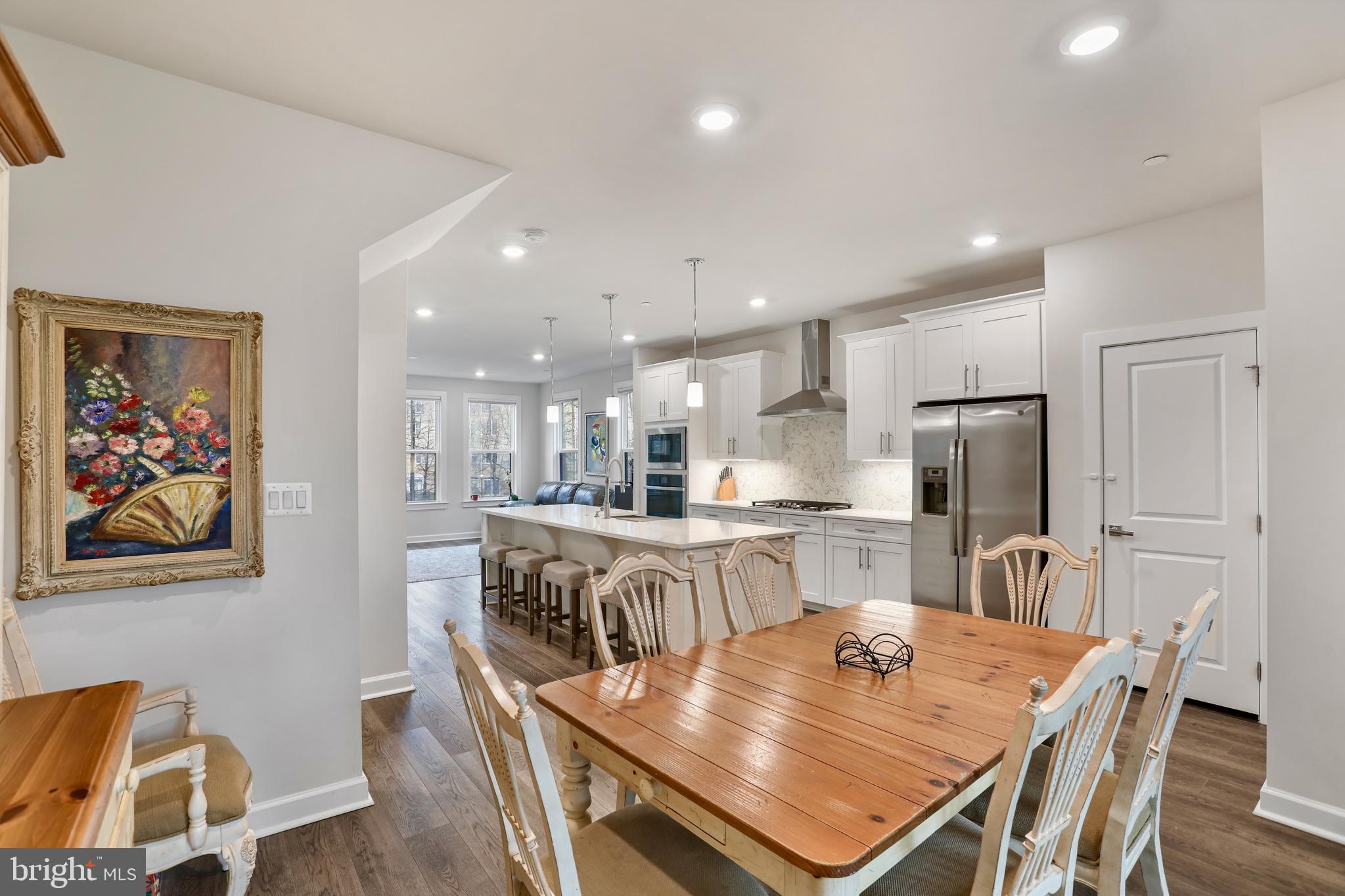 WOODLAND PARK STATION - Residential