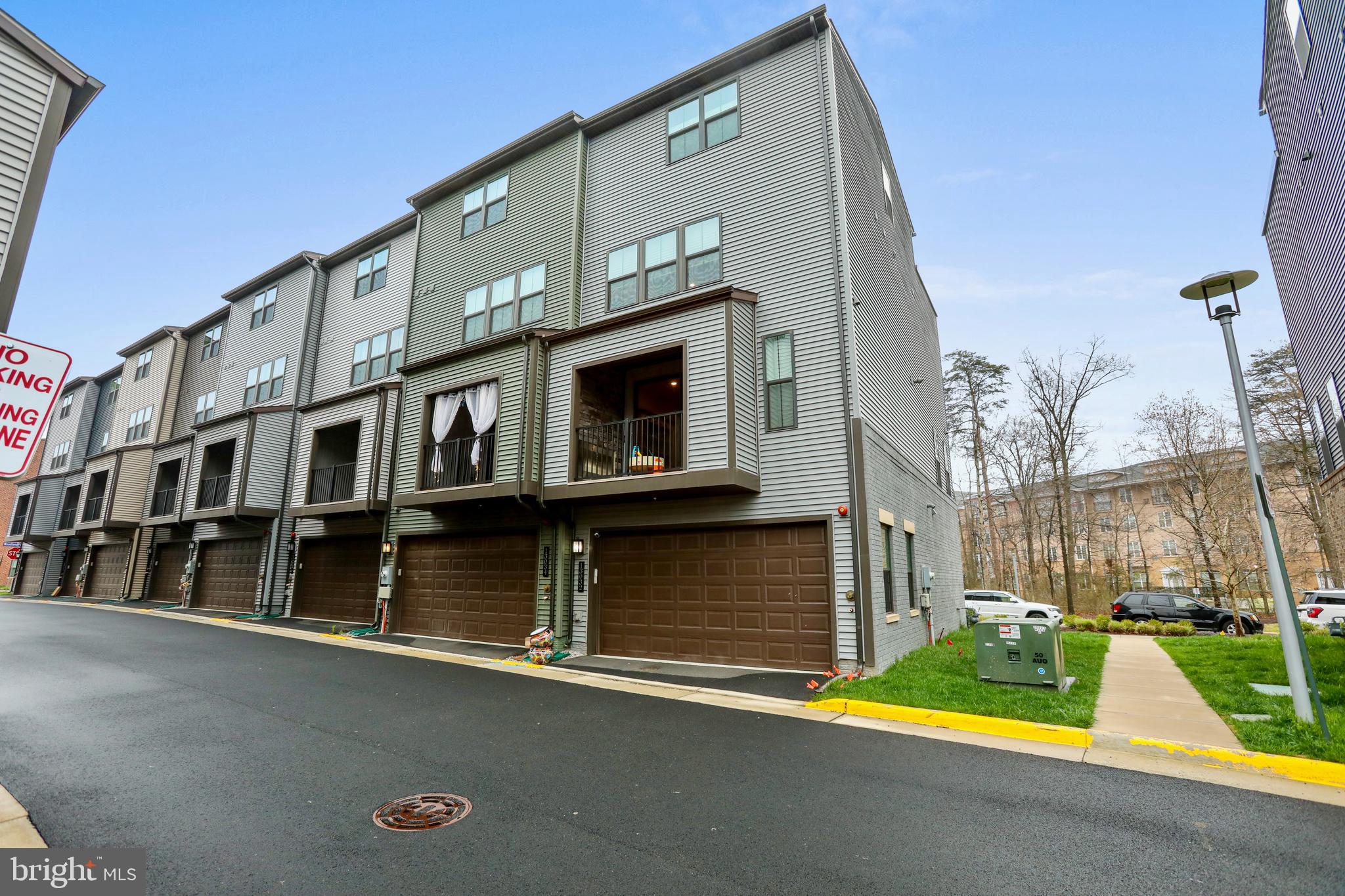 WOODLAND PARK STATION - Residential