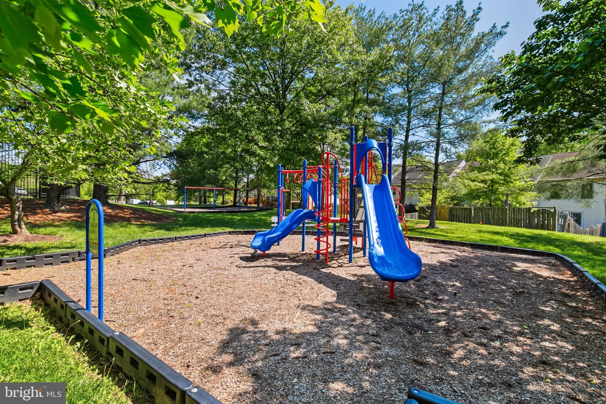 SILVER SPRING CNTRY CLUB - Residential