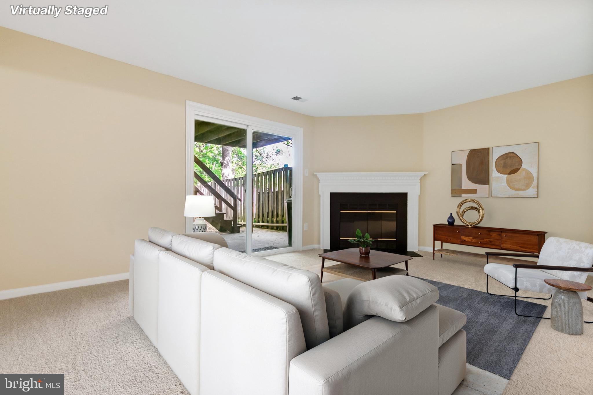 SILVER SPRING CNTRY CLUB - Residential