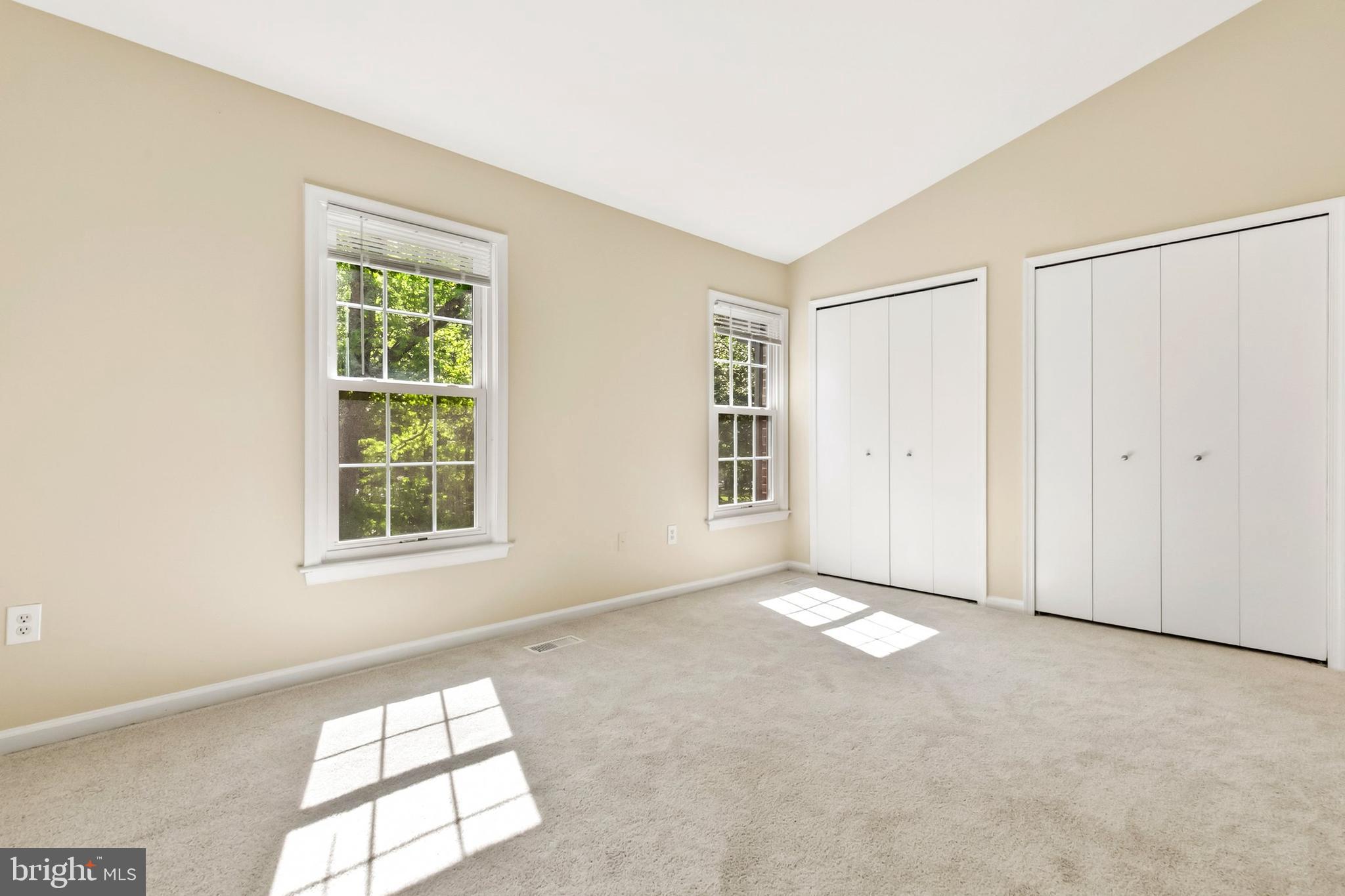 SILVER SPRING CNTRY CLUB - Residential