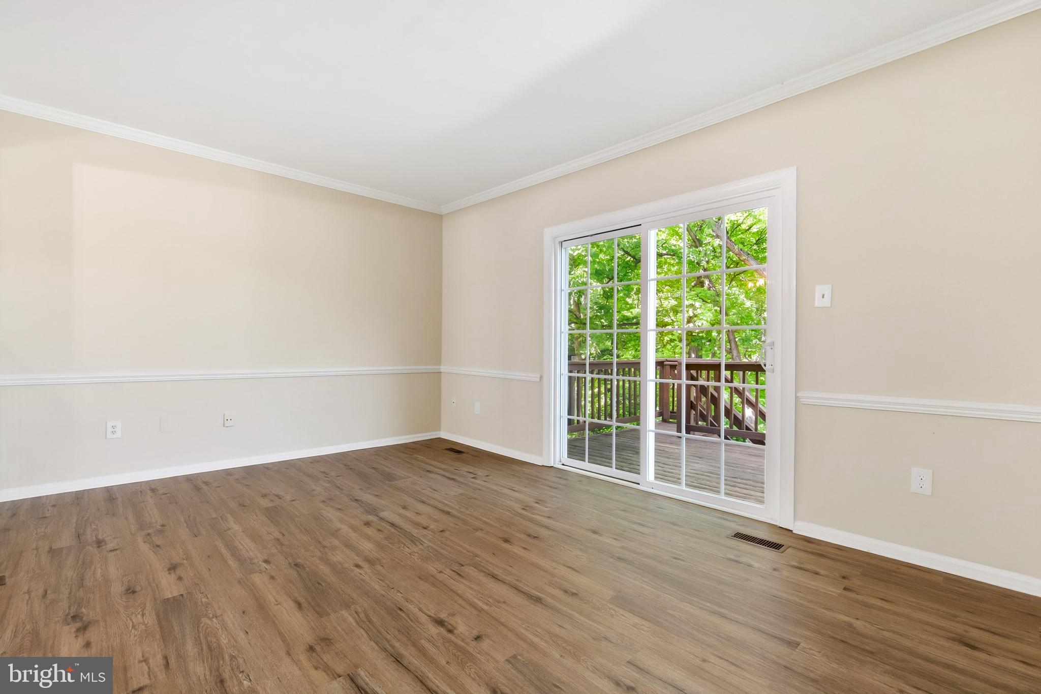 SILVER SPRING CNTRY CLUB - Residential