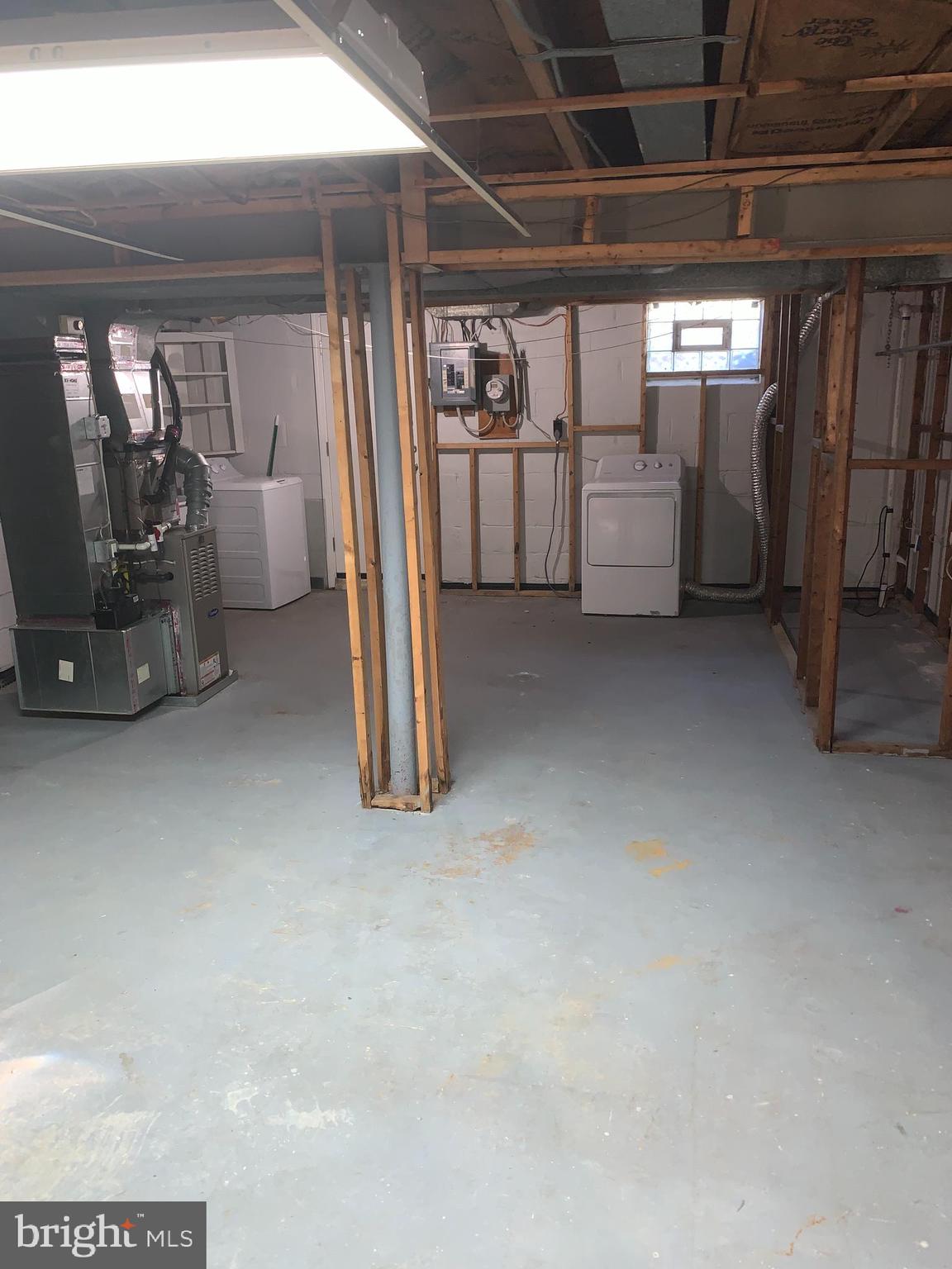 WOODBOURNE HEIGHTS - Residential