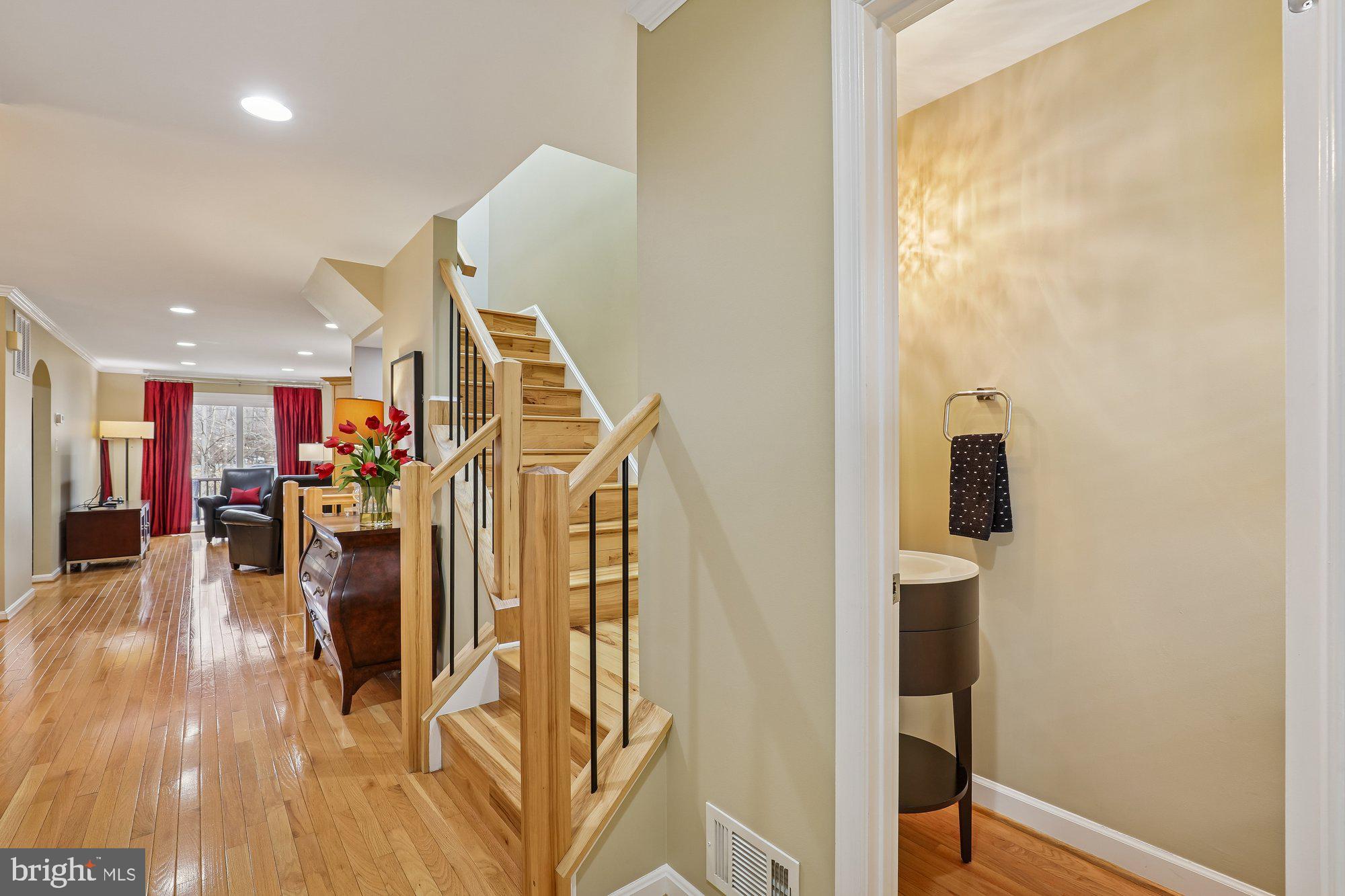 8019 GALLA KNOLL CIRCLE