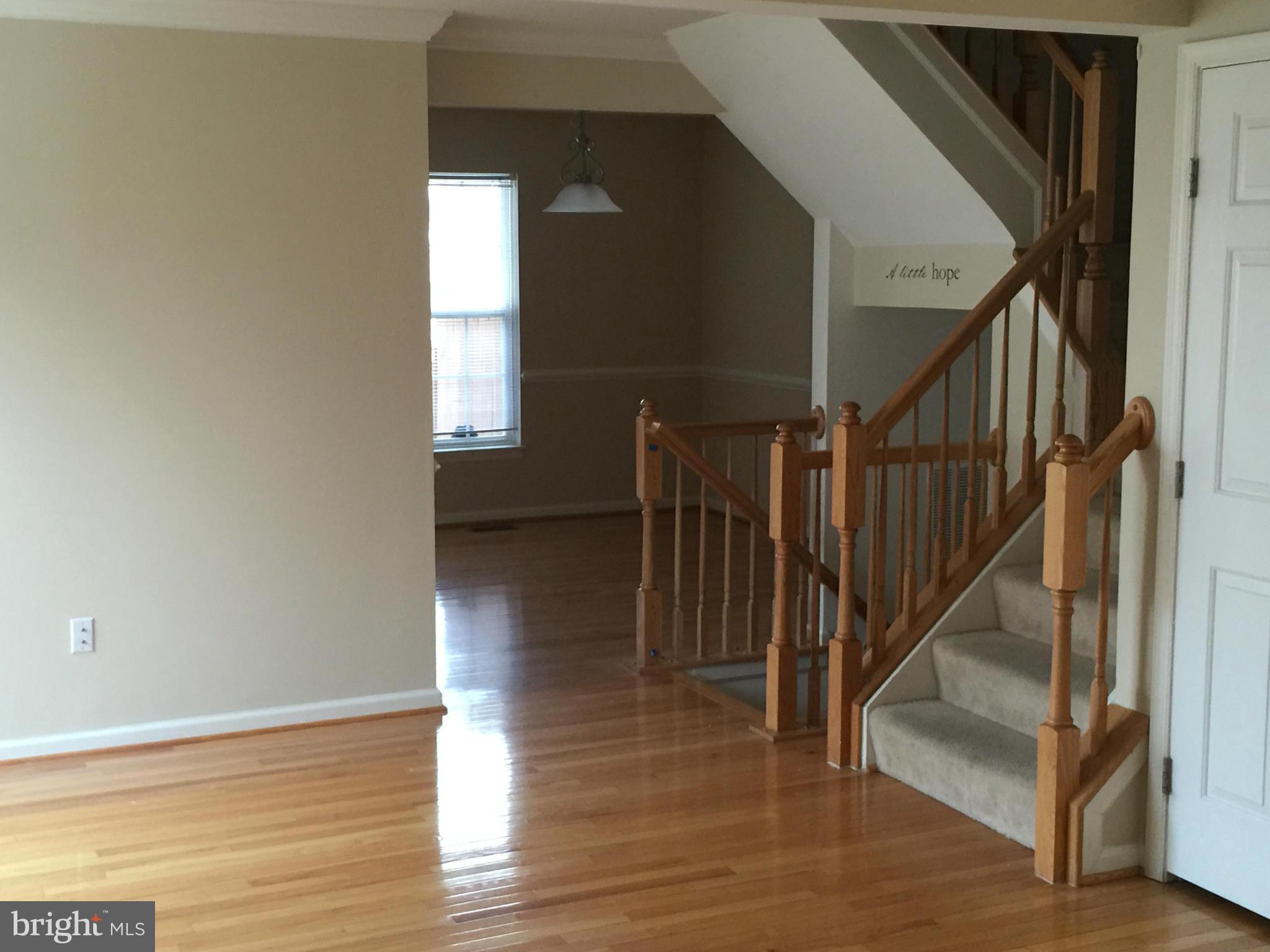 LAKELAND PLACE - Residential Lease