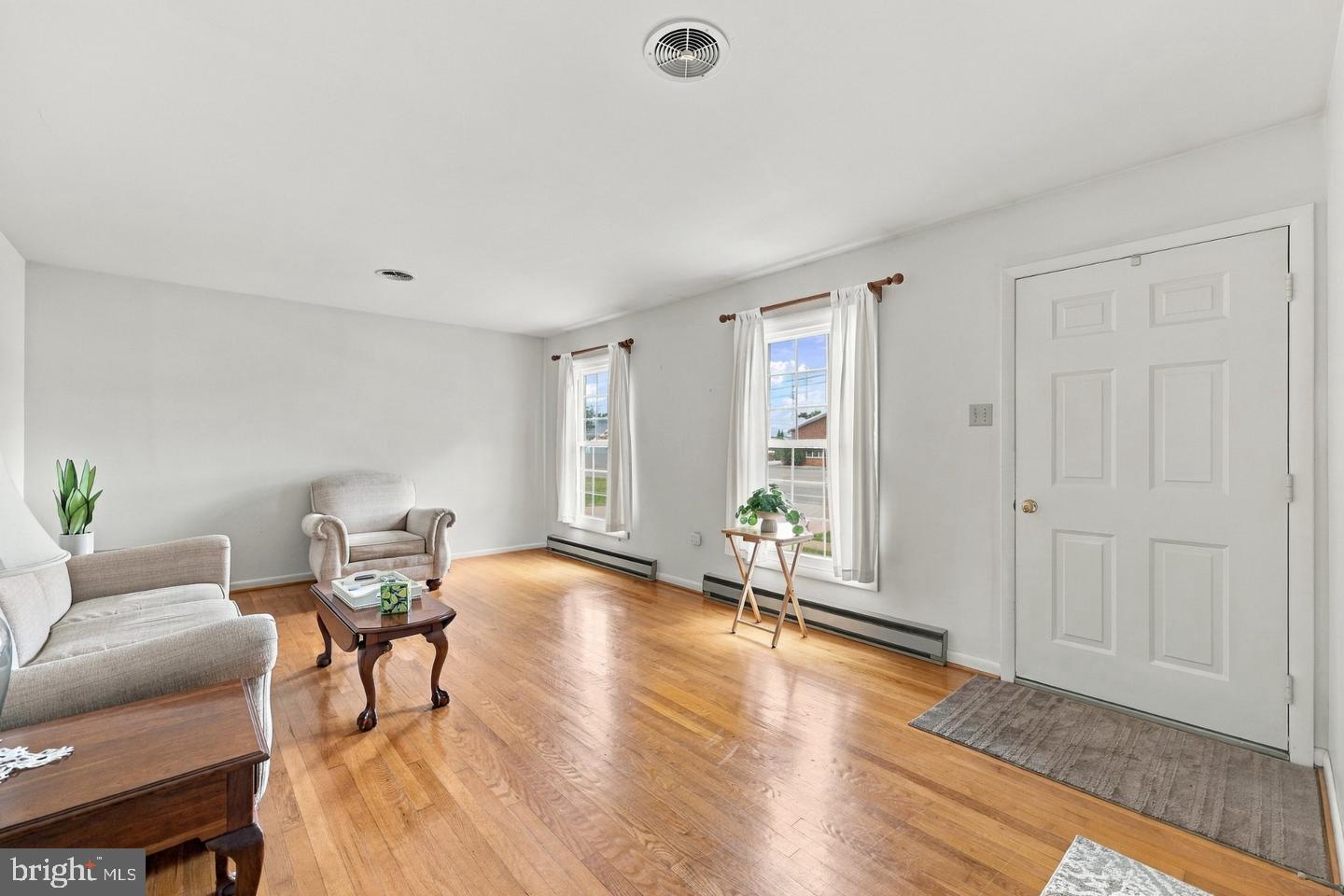 118 TAVERN ROAD